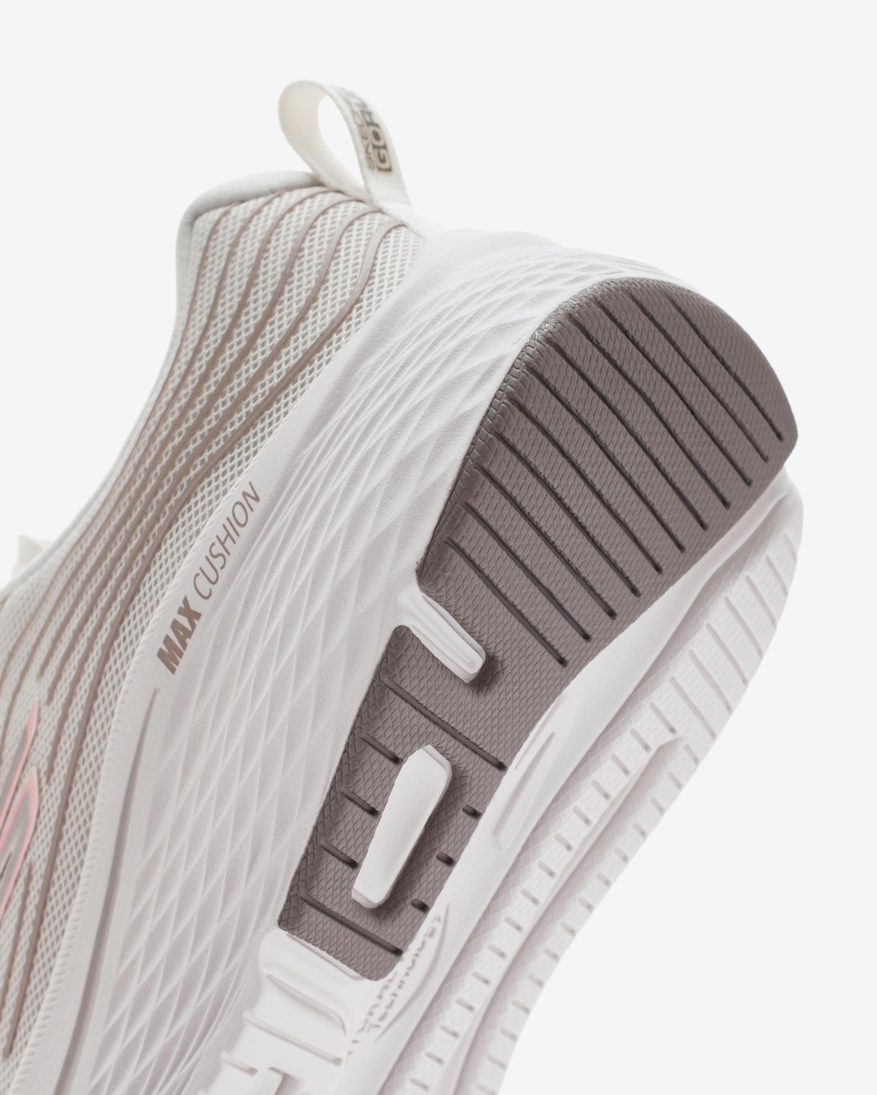 Skechers Max Cushioning Elite 2.0 Kadın Bej Koşu Ayakkabısı