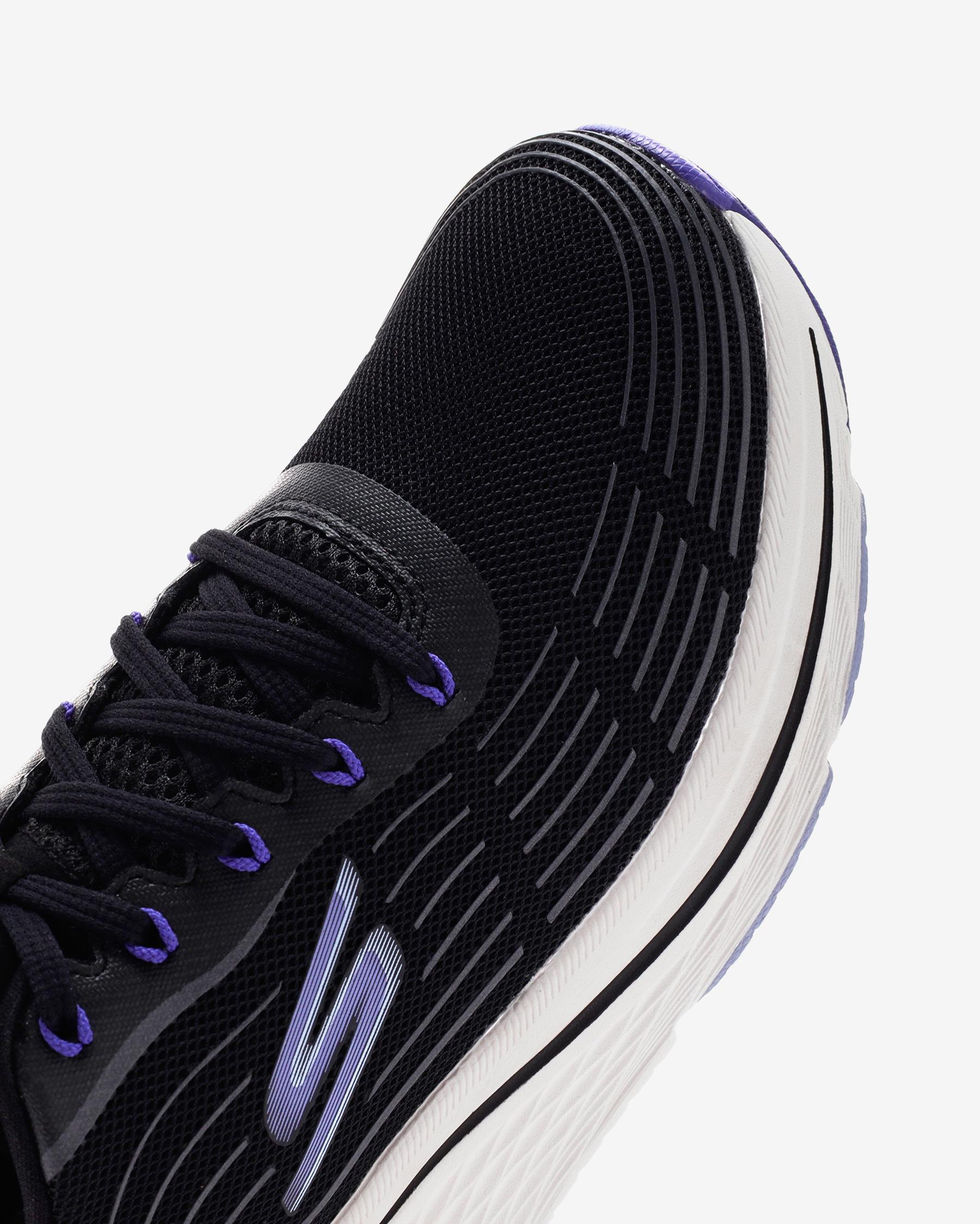 Skechers Max Cushioning Elite 2.0 Kadın Siyah Koşu Ayakkabısı