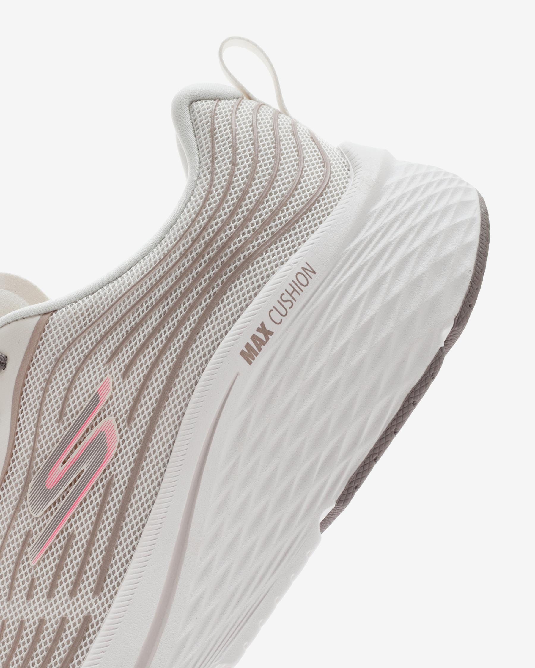 Skechers Max Cushioning Elite 2.0 Kadın Bej Koşu Ayakkabısı