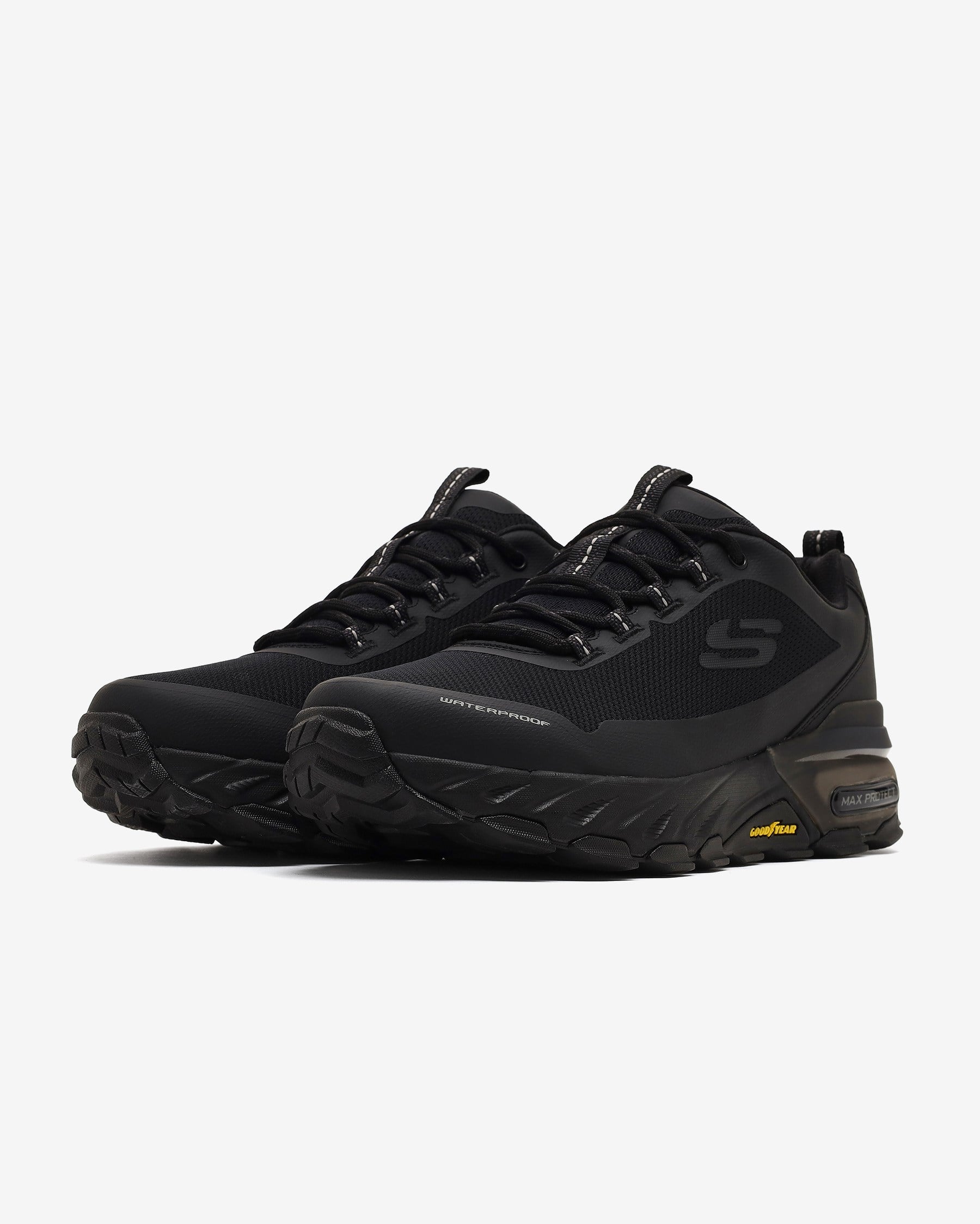 Skechers Max Protect Fast Track 237304 BBK Erkek Siyah Outdoor Ayakkabı