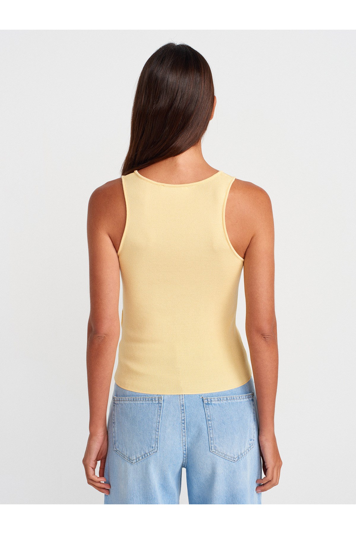 10746 Kalın Askılı Basic Triko Bluz-Sarı