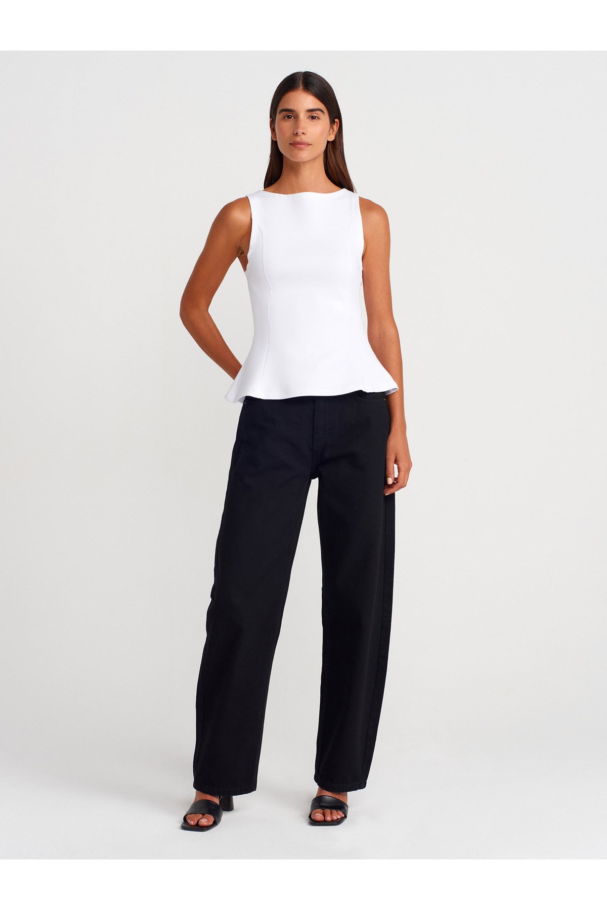 21001 DİL Kayık Yaka Peplum Top