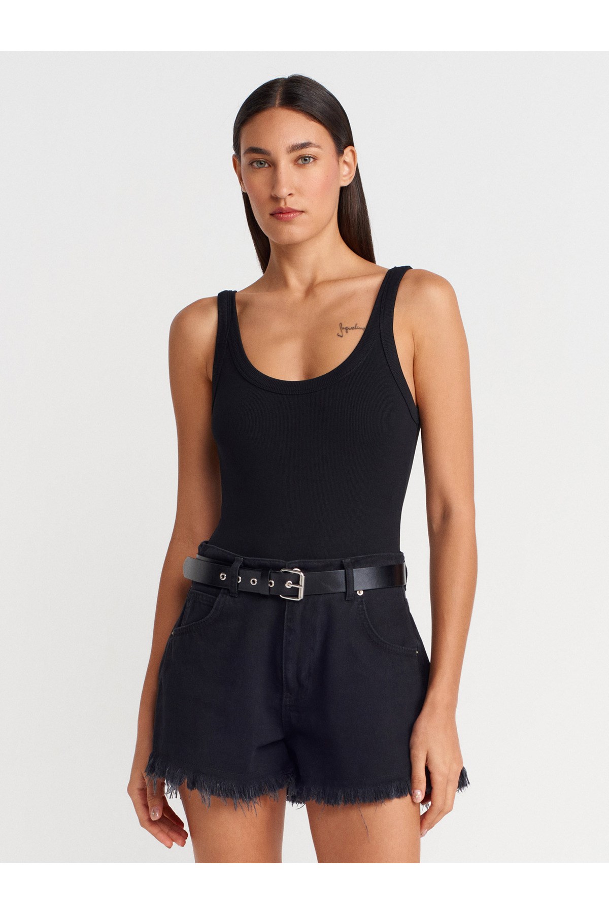21053 Askılı Bodysuit-Siyah
