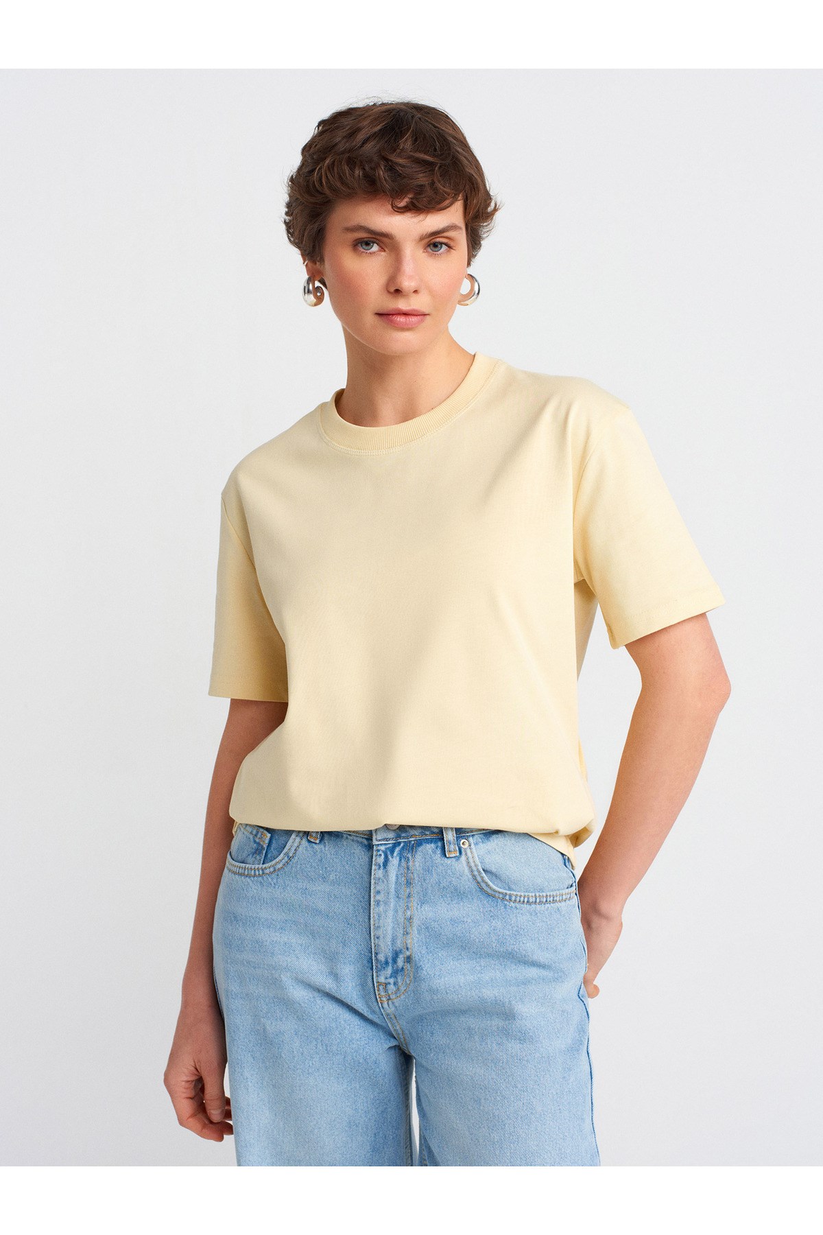 30312 %100 Pamuk Bisiklet Yaka T-Shirt-Açık Sarı