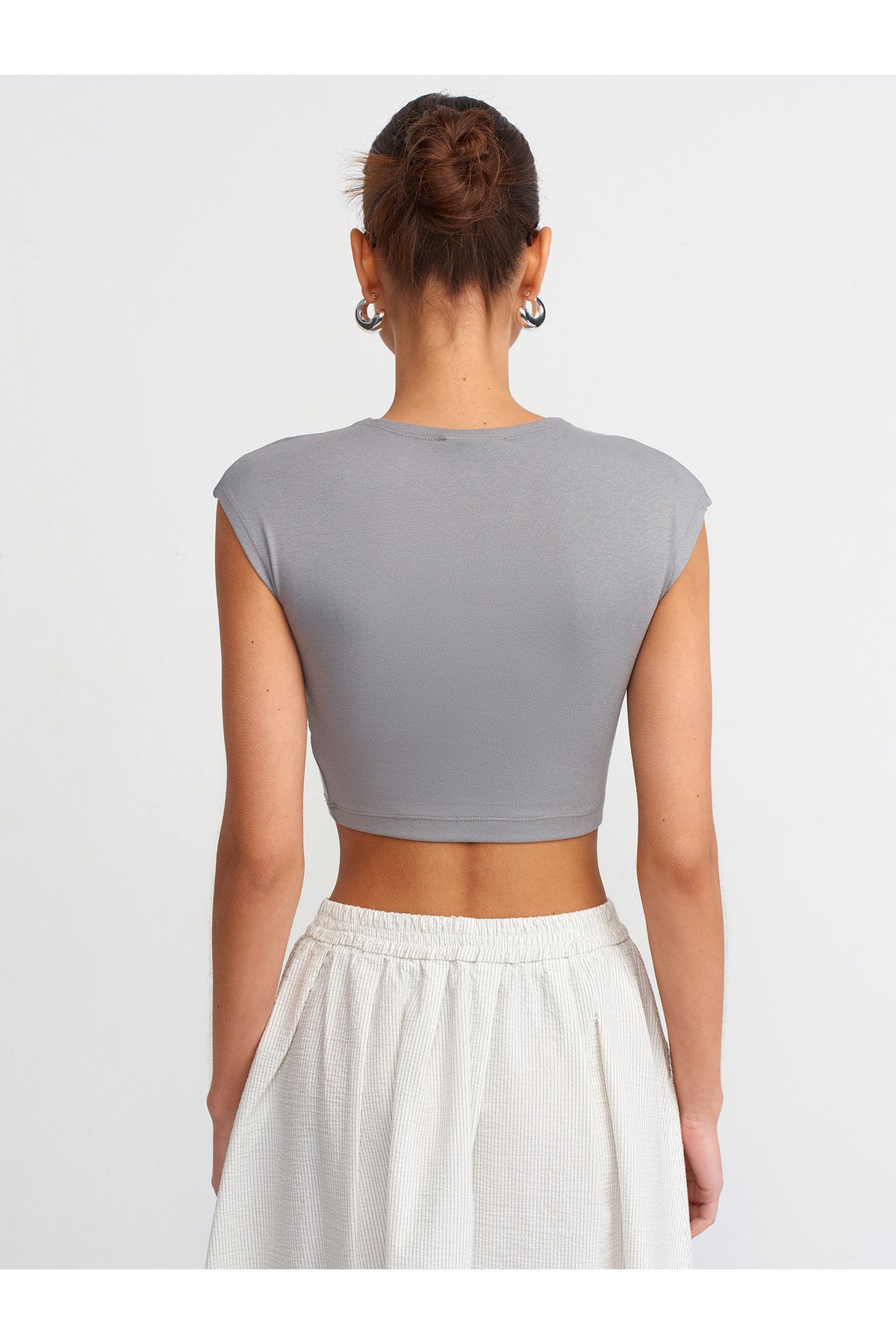 30528 Pamuk ve Modal Karışımlı Crop Top-Gri