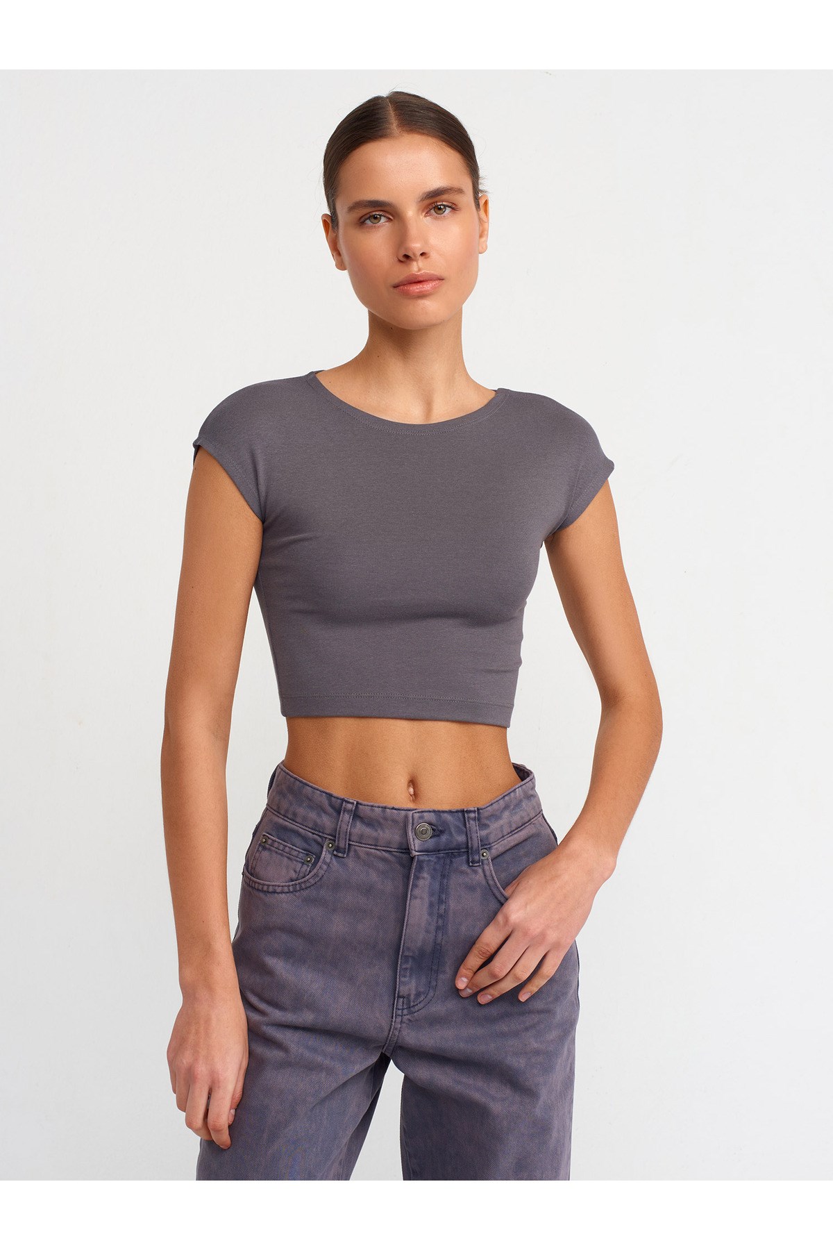 30528 Pamuk ve Modal  Karışımlı Crop Top-Füme