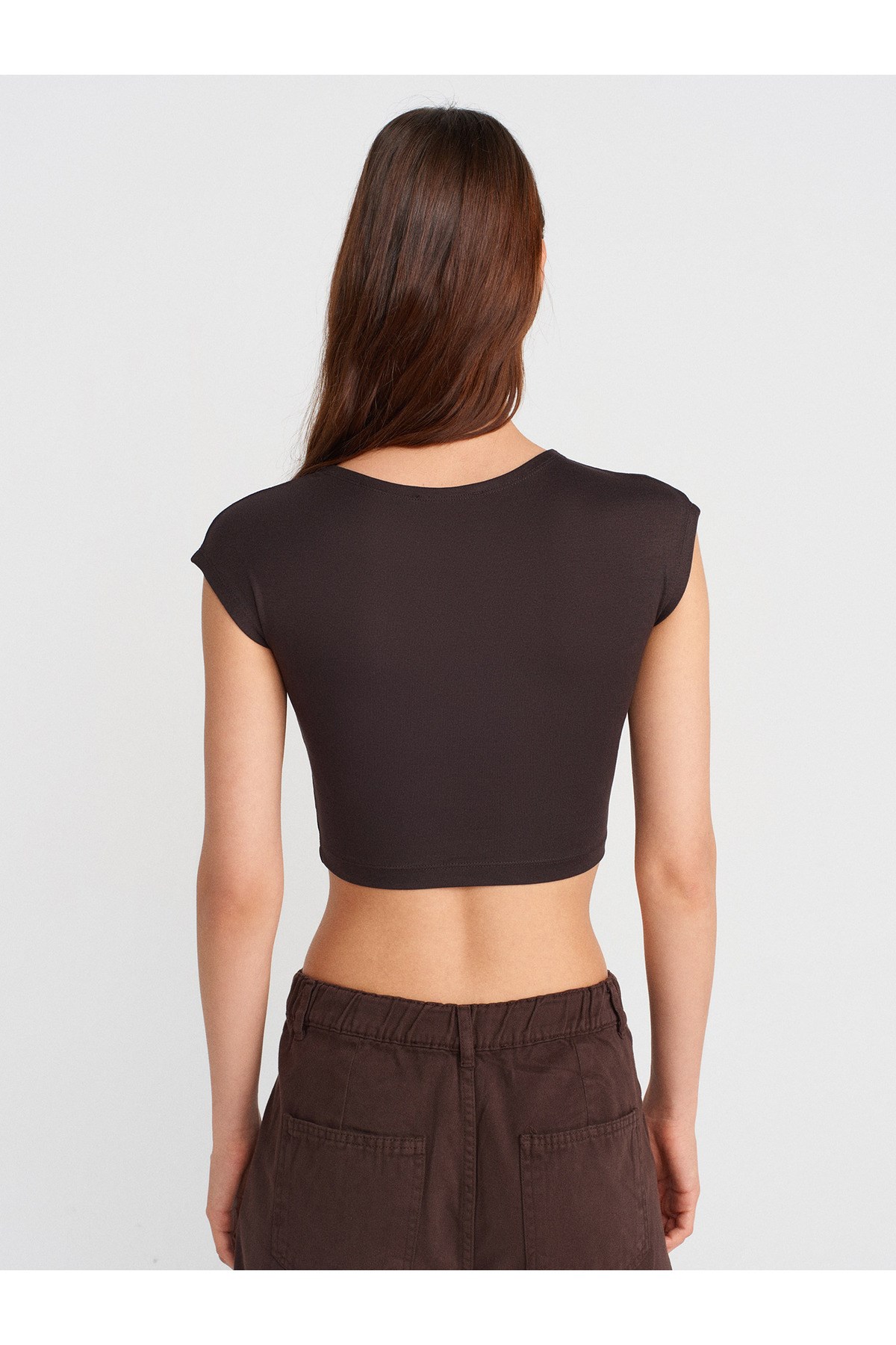 30528 Pamuk ve Modal Karışımlı Crop Top-Koyu Kahve