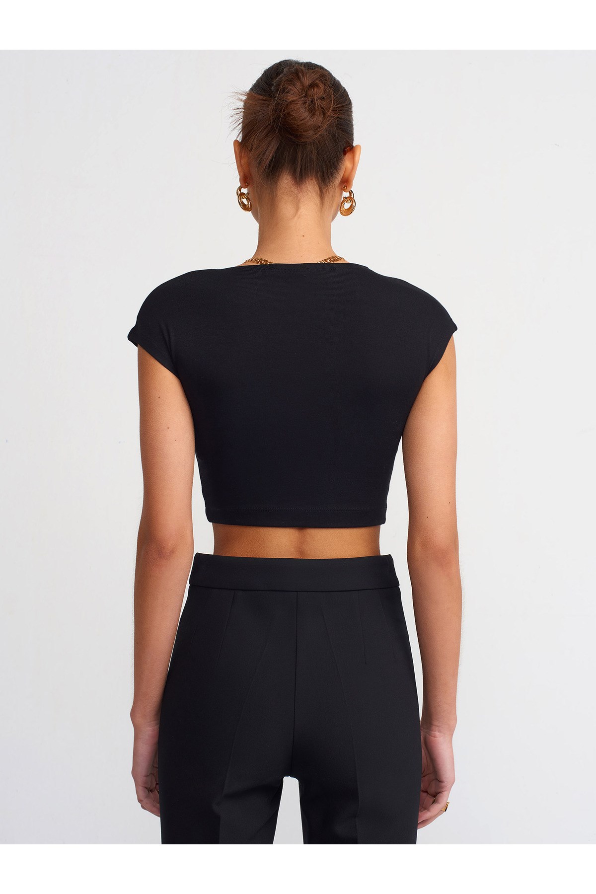 30528 Pamuk ve Modal  Karışımlı Crop Top-Siyah