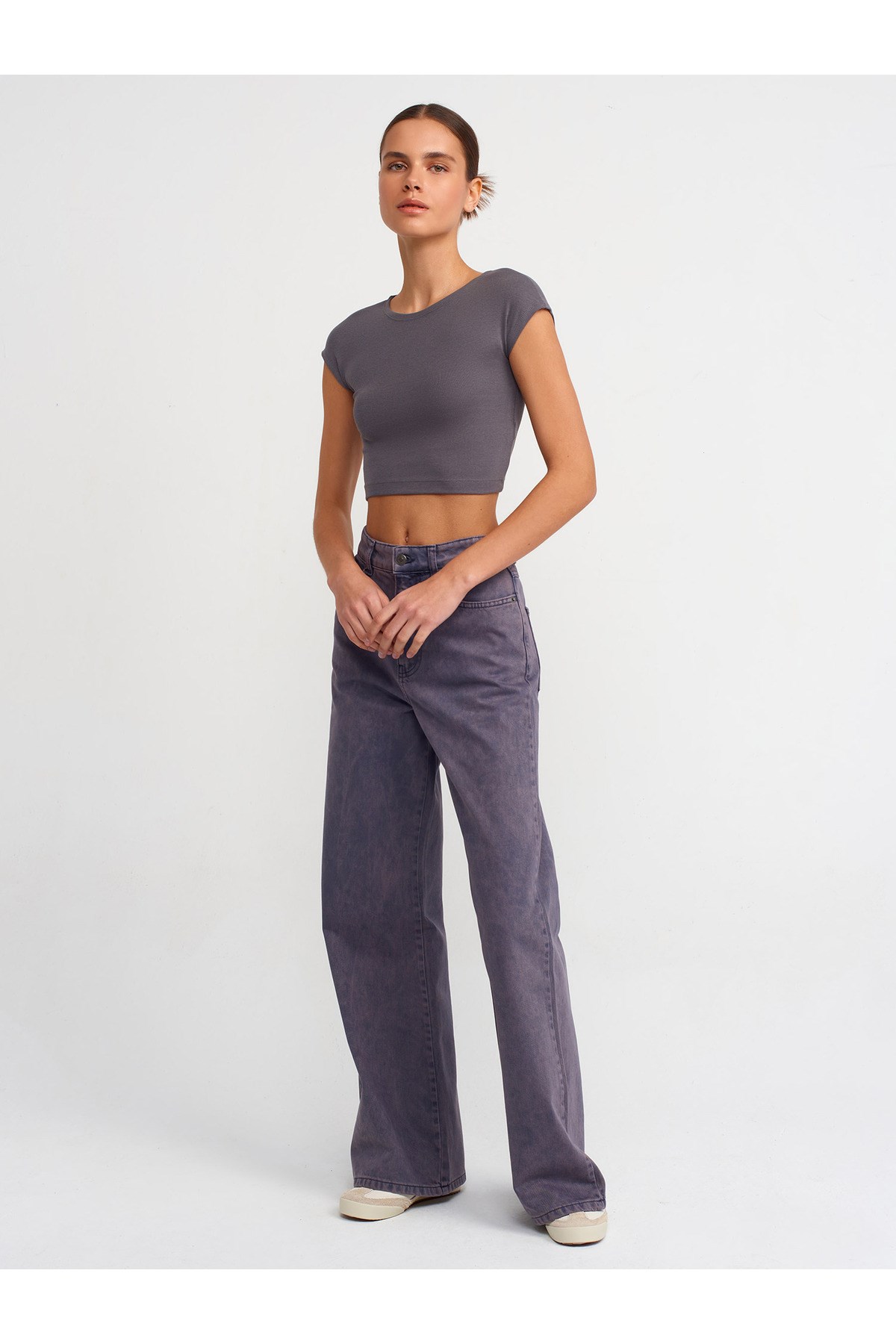 30528 Pamuk ve Modal  Karışımlı Crop Top-Füme