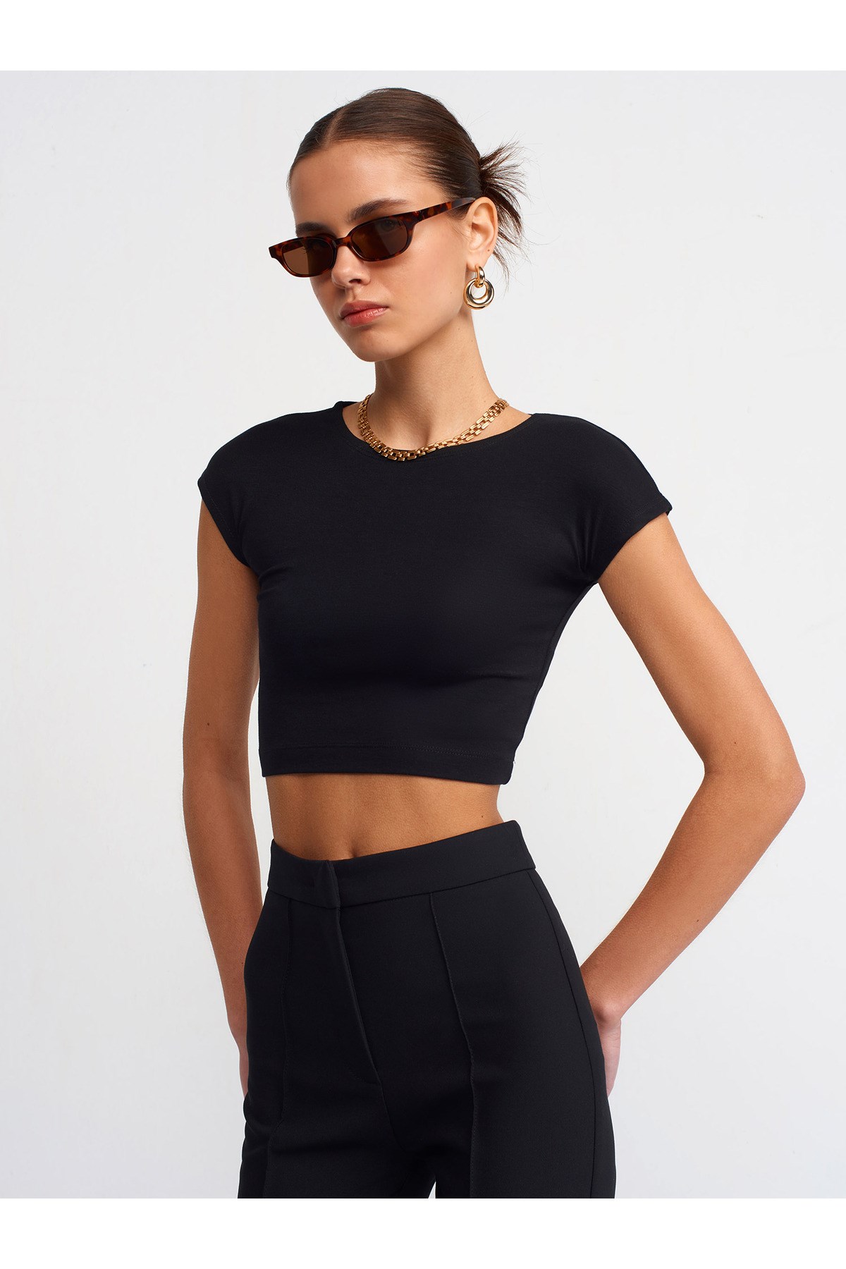 30528 Pamuk ve Modal  Karışımlı Crop Top-Siyah
