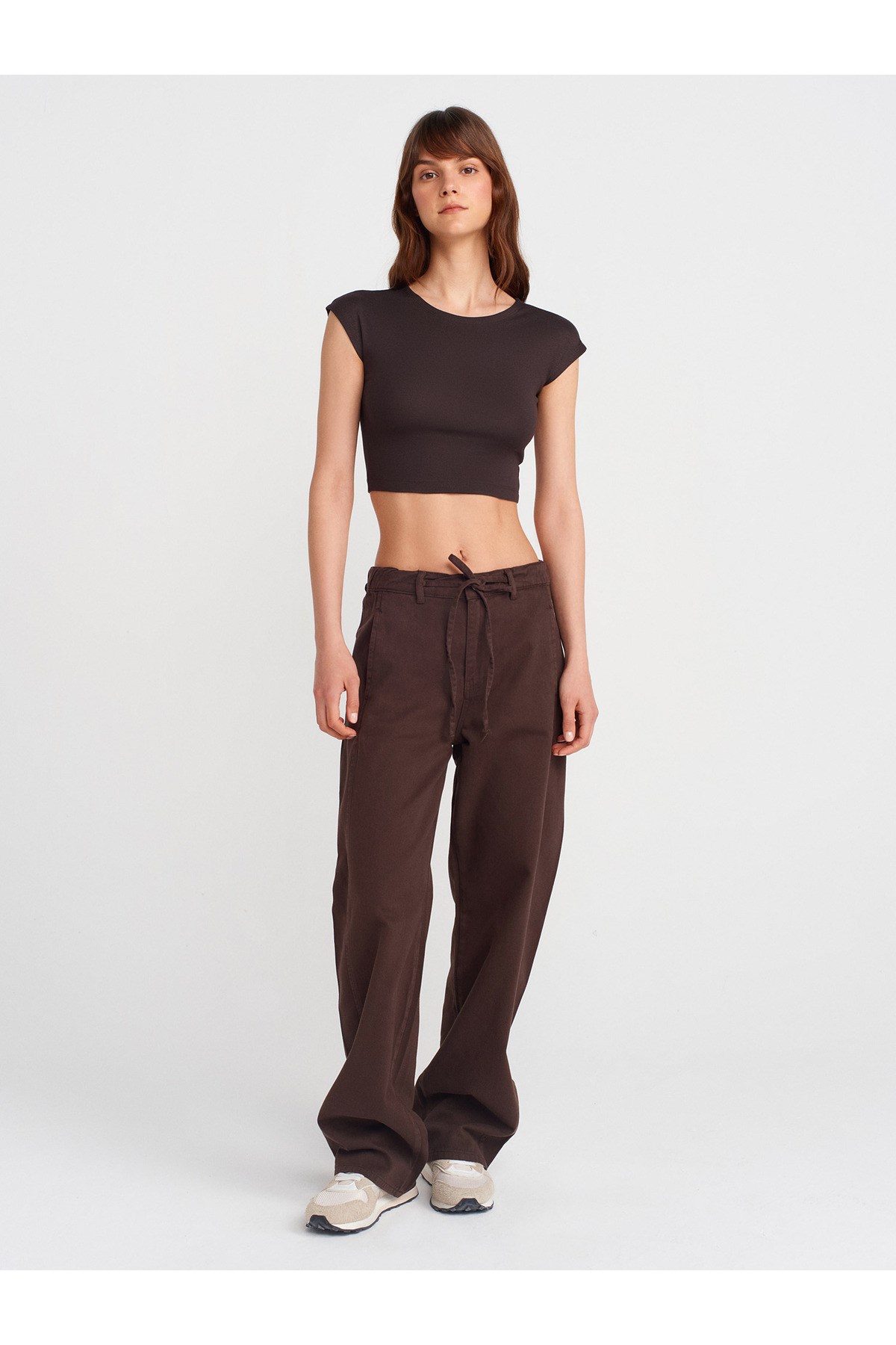 30528 Pamuk ve Modal Karışımlı Crop Top-Koyu Kahve