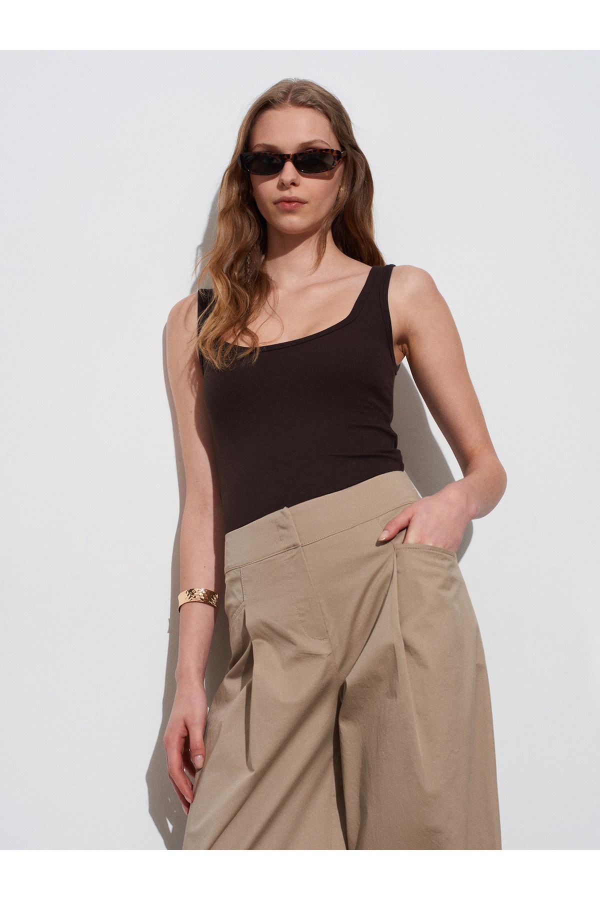 32807 Bra-Free Atlet-Koyu Kahve