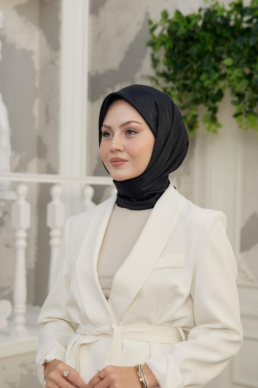 Chic Desen İpeksi Jakar Eşarp Mint Siyah