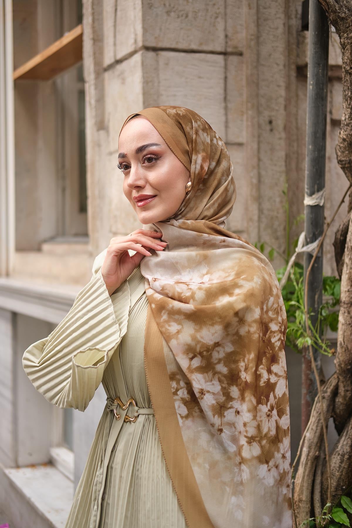Flora Desen Fransız İpeği Şal Gold