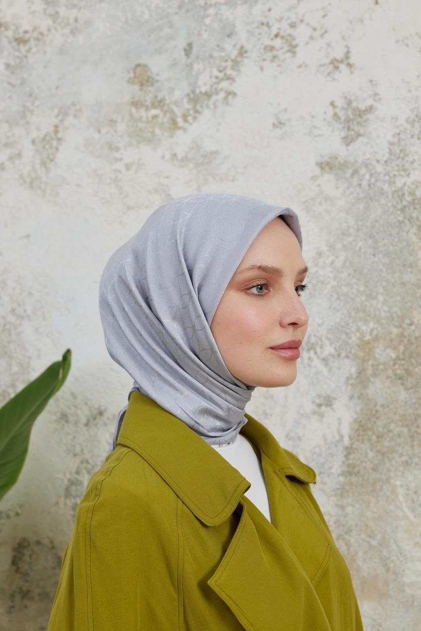Valeria Desen İpeksi Jakar Eşarp Gümüş