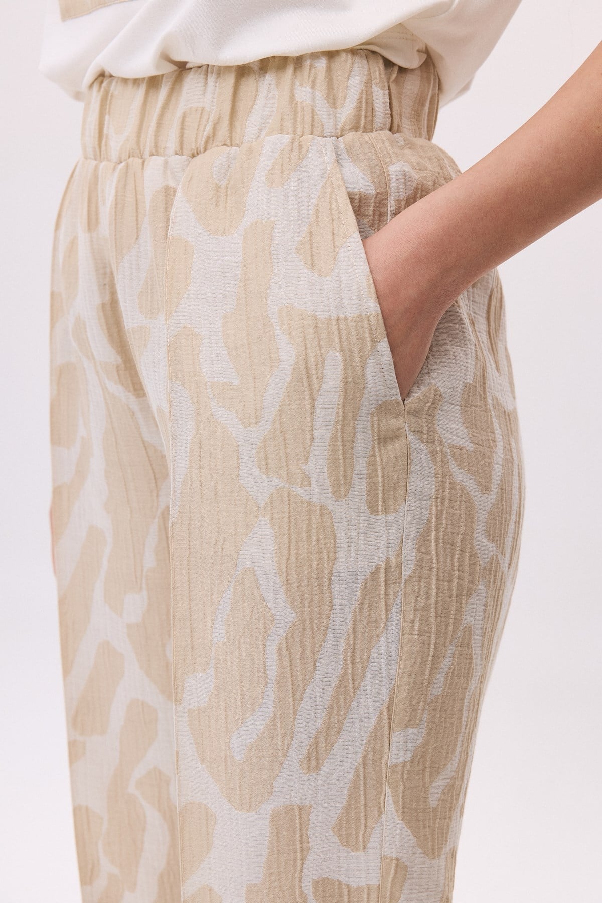Beli Lastikli Cepli Nervürlü Zebra Pantolon