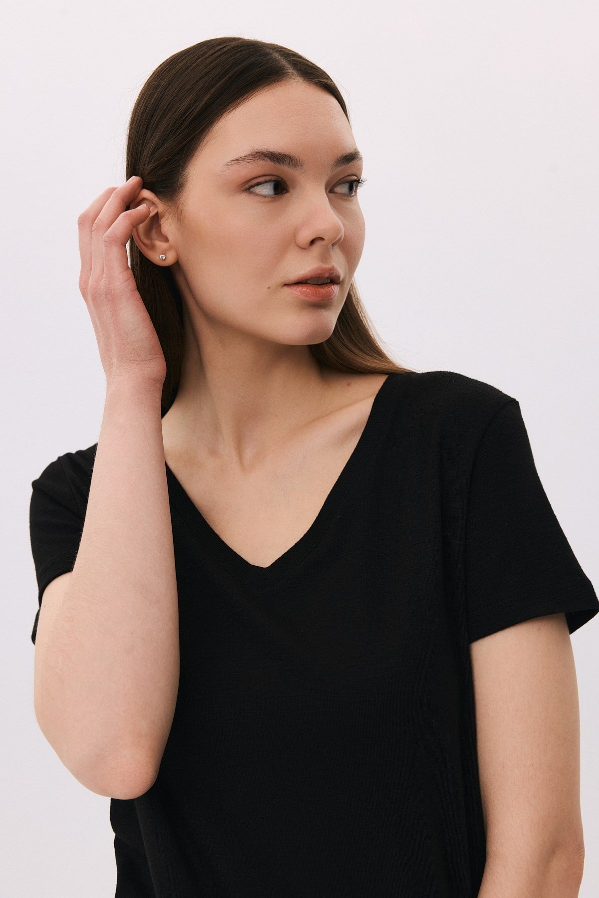 Modal V Yaka Basic T-Shirt