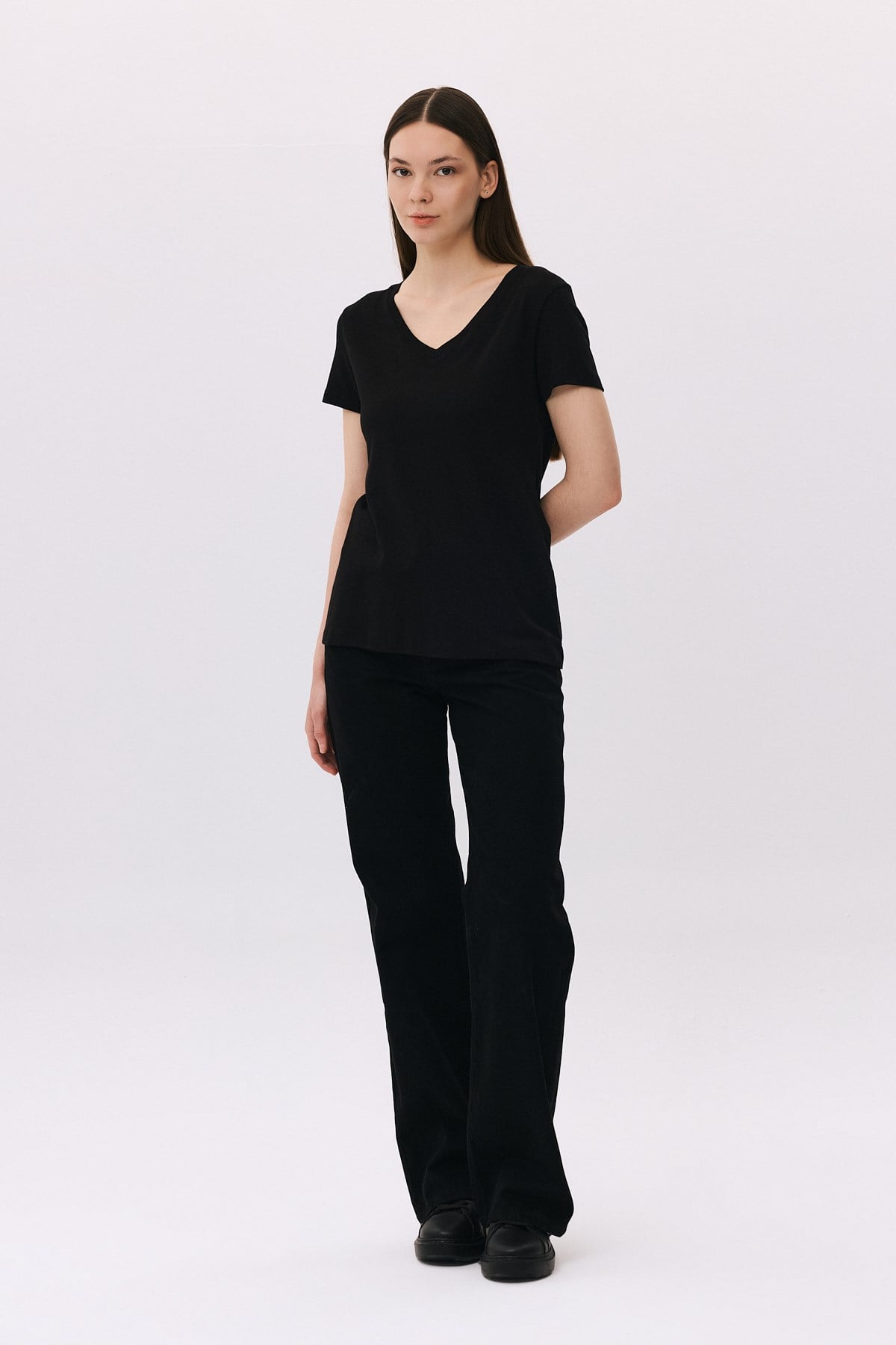 Modal V Yaka Basic T-Shirt