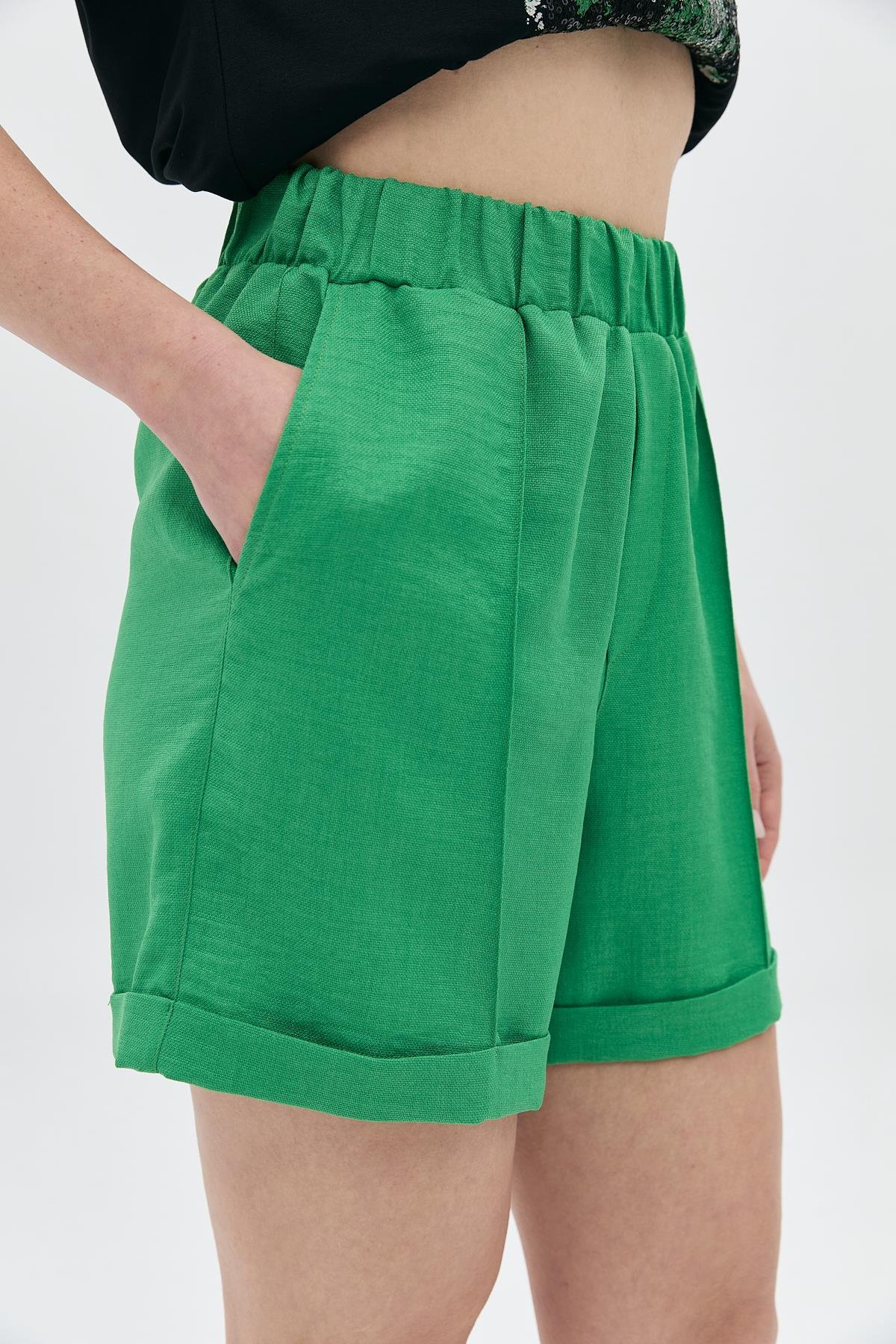 Nervürlü Basic Şort