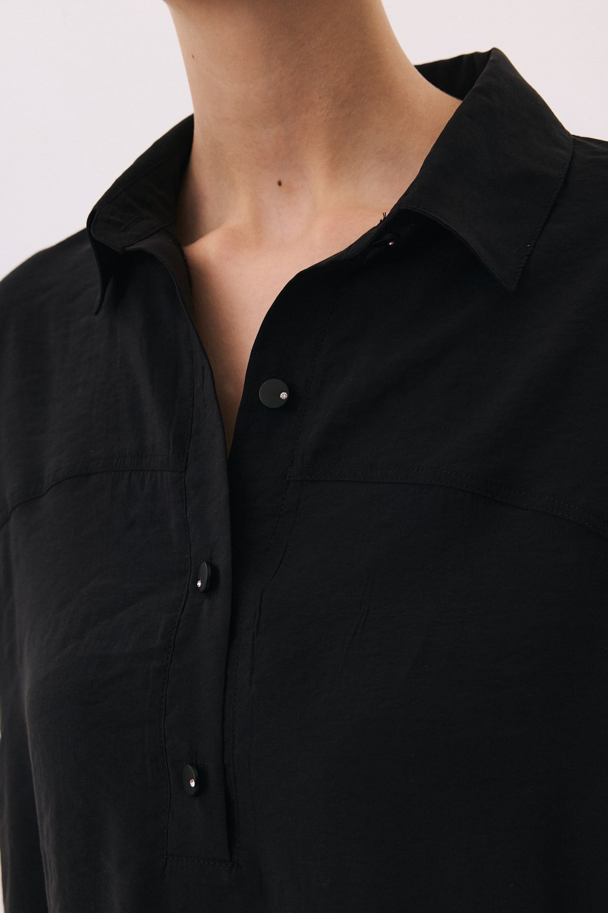 Oversize Düğme Detaylı Elbise
