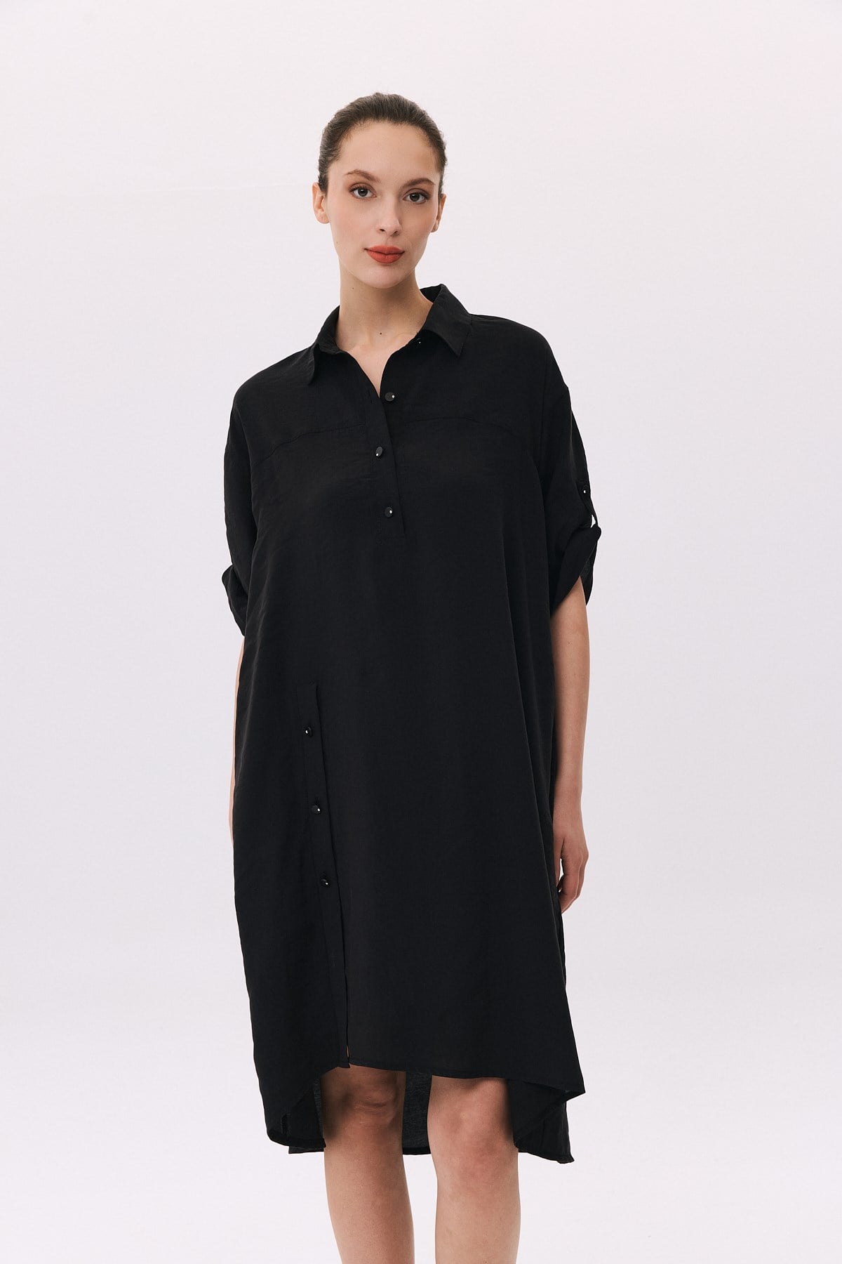 Oversize Düğme Detaylı Elbise