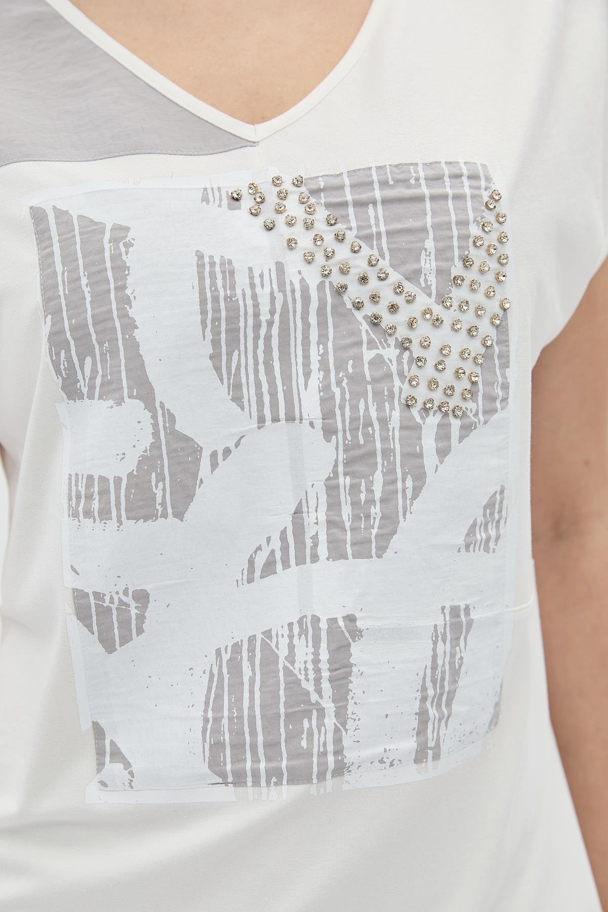 Peçli Baskılı Taş İşlemeli T-Shirt
