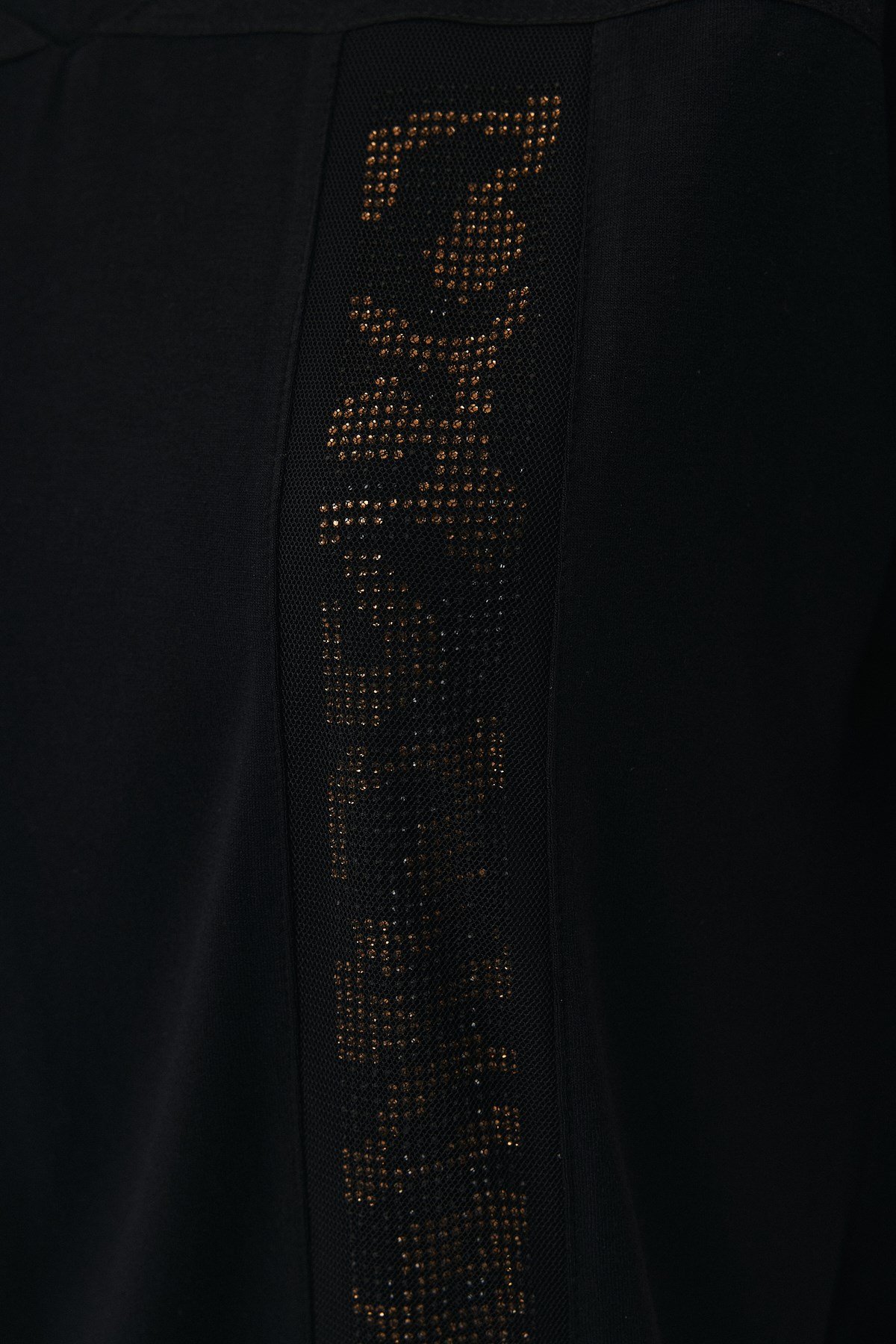 V Yaka Leopar Taş Detaylı T-Shirt