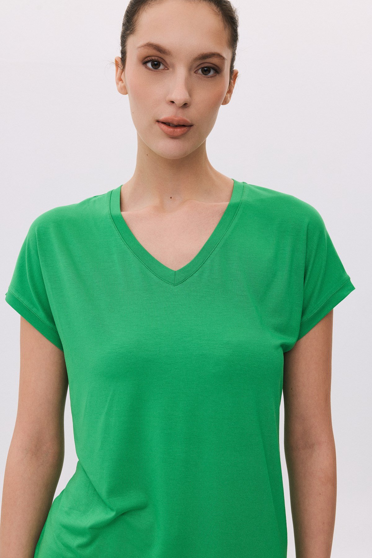 Viskon V Yaka Basic T-Shirt