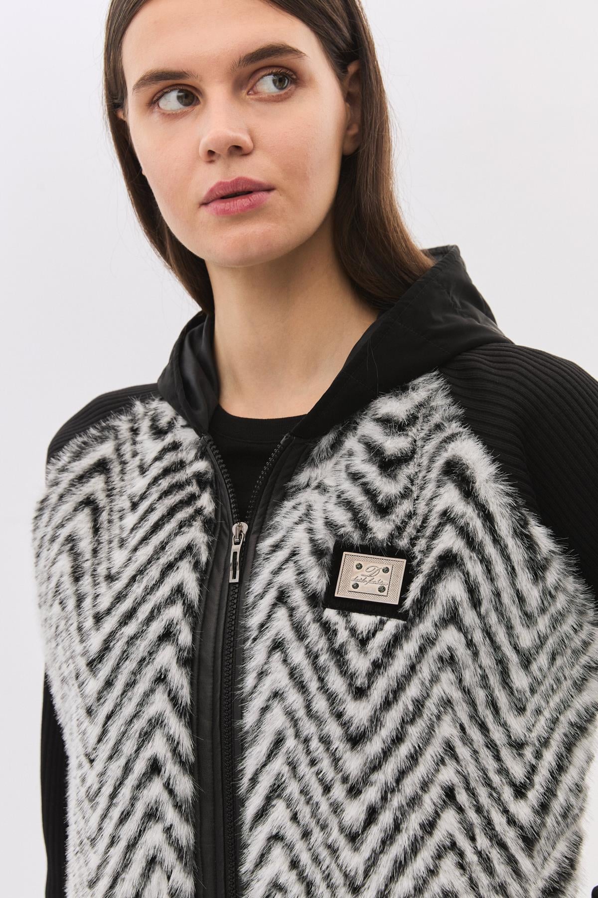 Zigzag Kürklü Foks Plakalı Paraşüt Mont