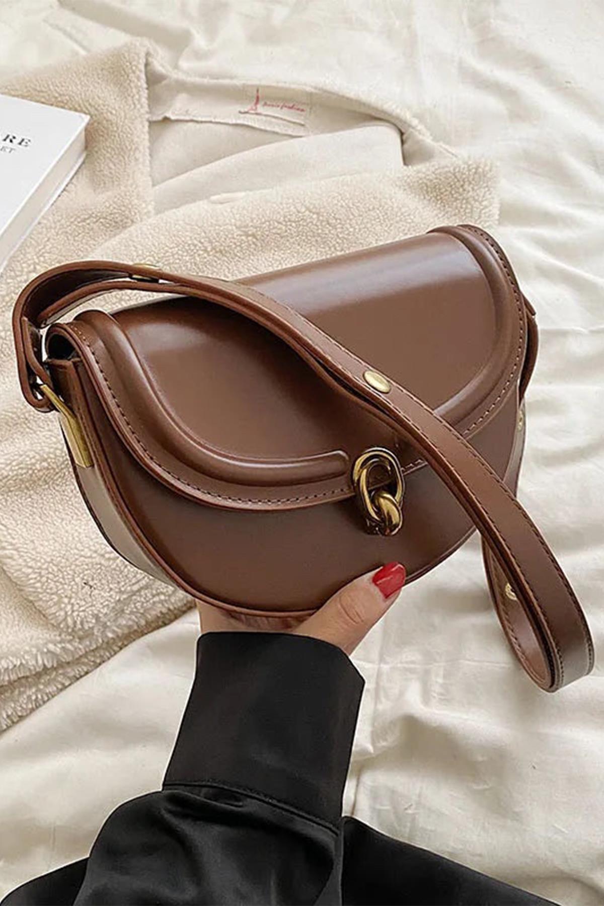 Kadın Mini Kahve Vintage Askılı Omuz Çantası
