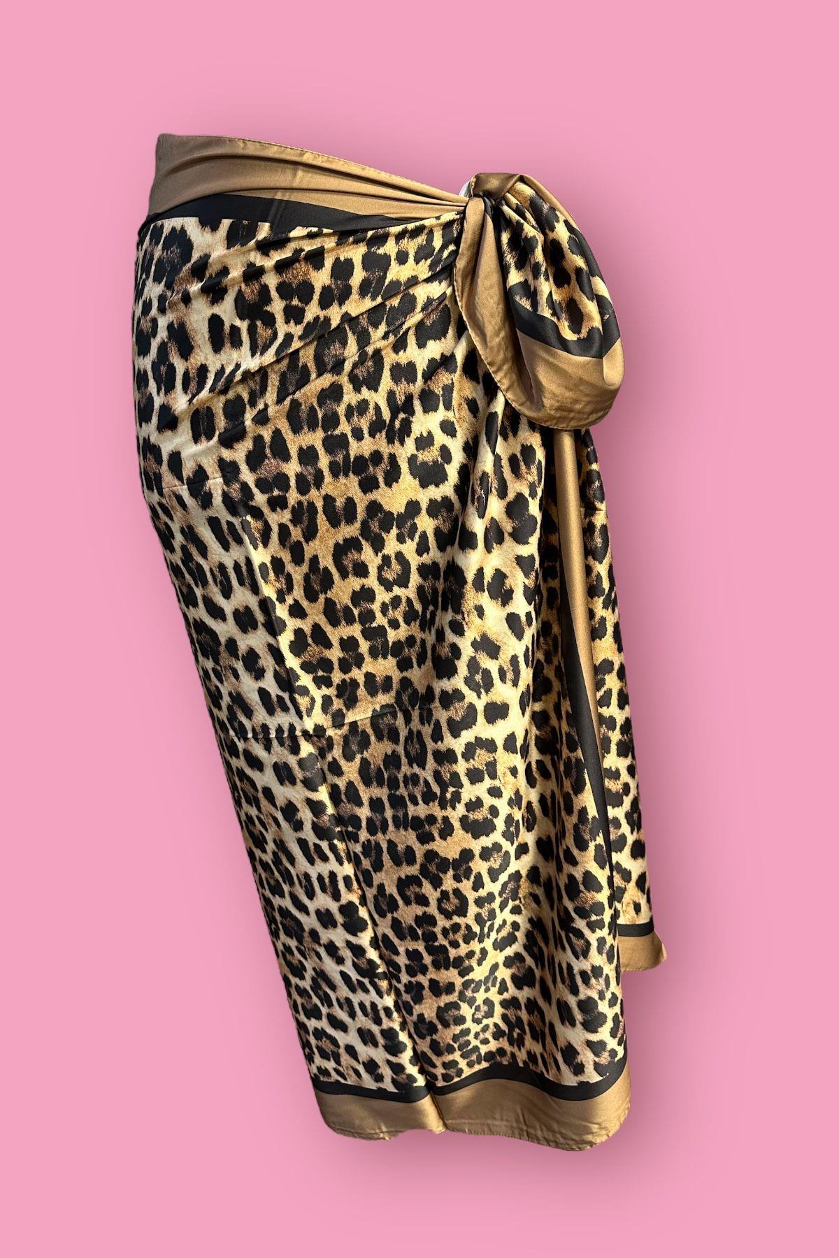 Özel Tasarım Leopar Desen İç Göstermeyen Pareo  95*145 Cm