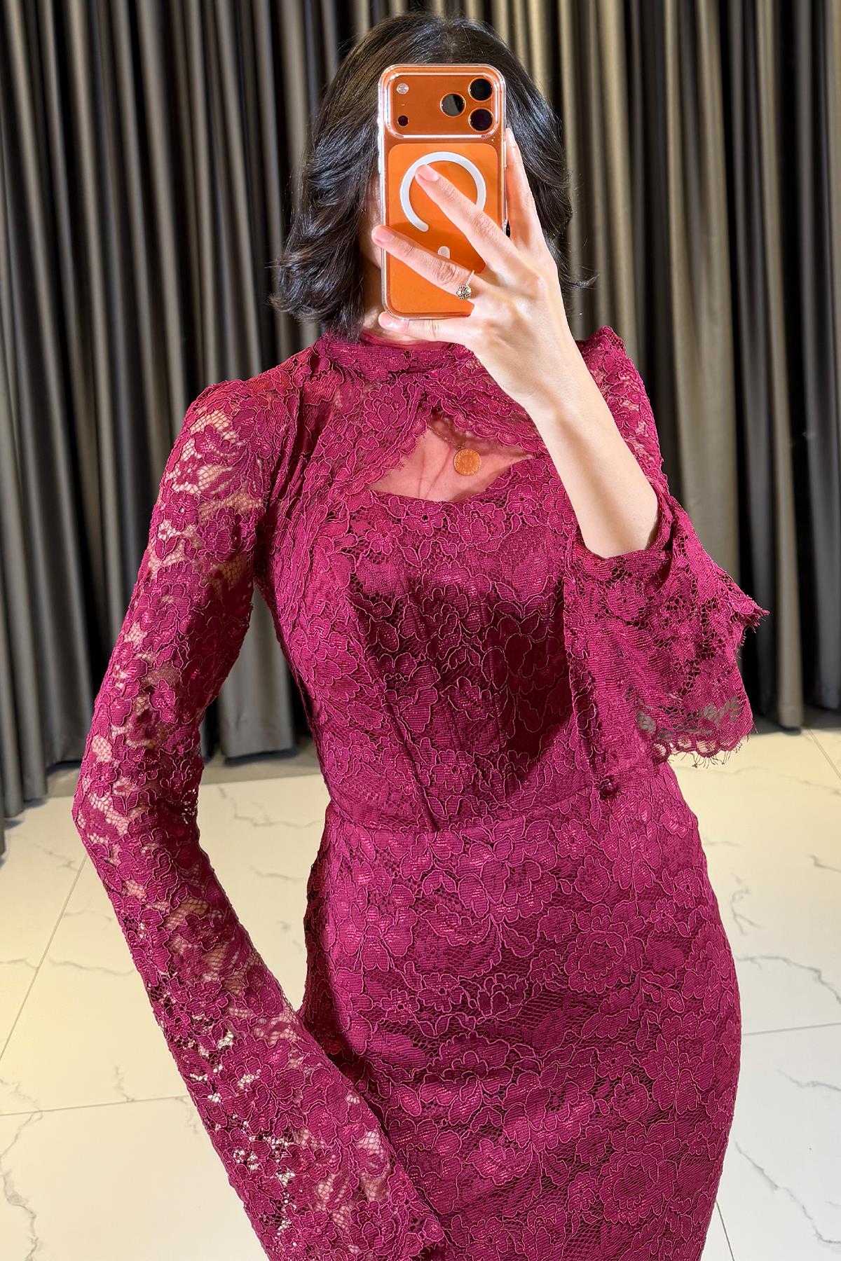 Dantelli Beli Beli İpli Balık Model Abiye Bordo