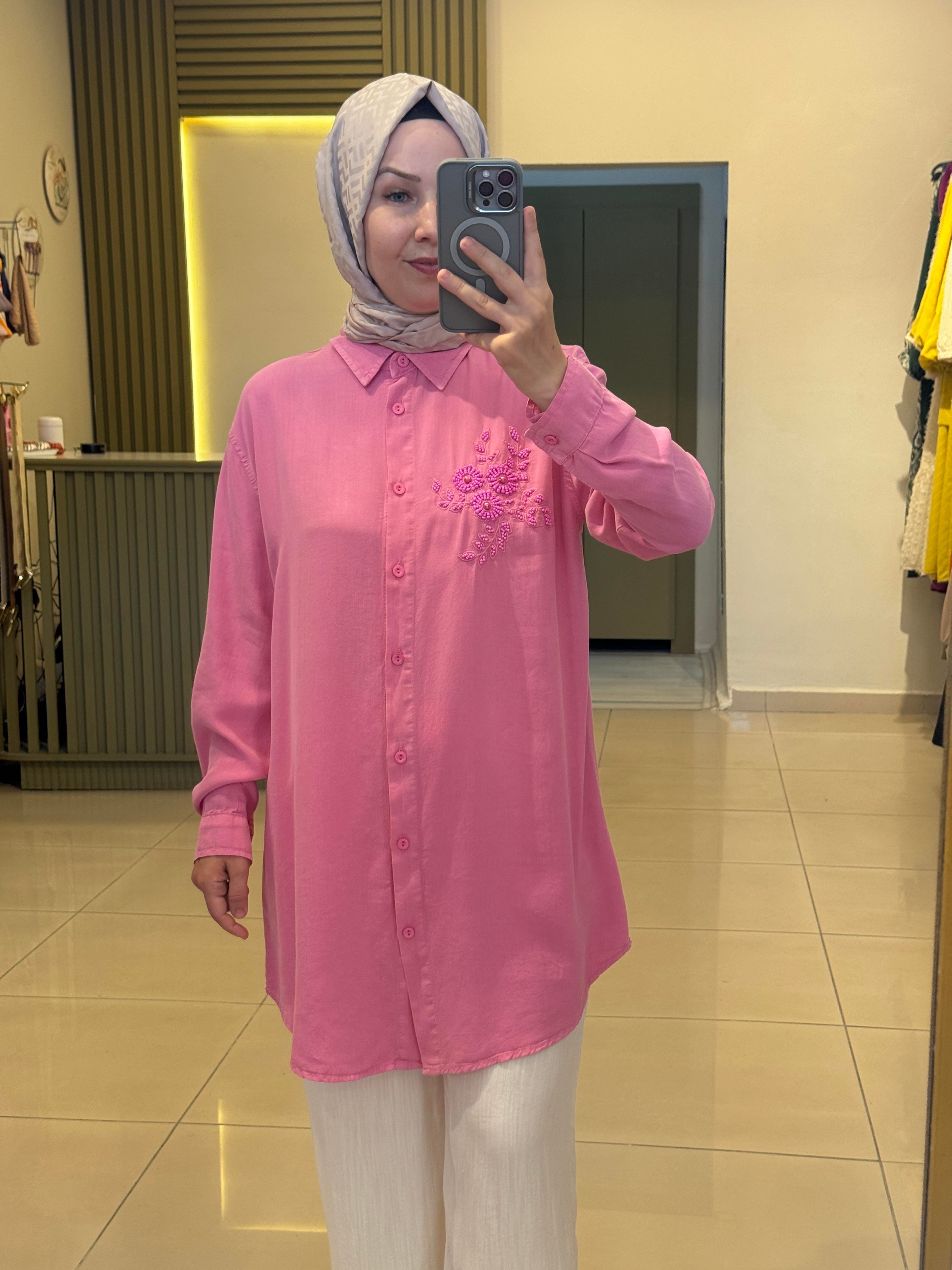 BONCUK İŞLEMELİ TENSEL GÖMLEK-PEMBE