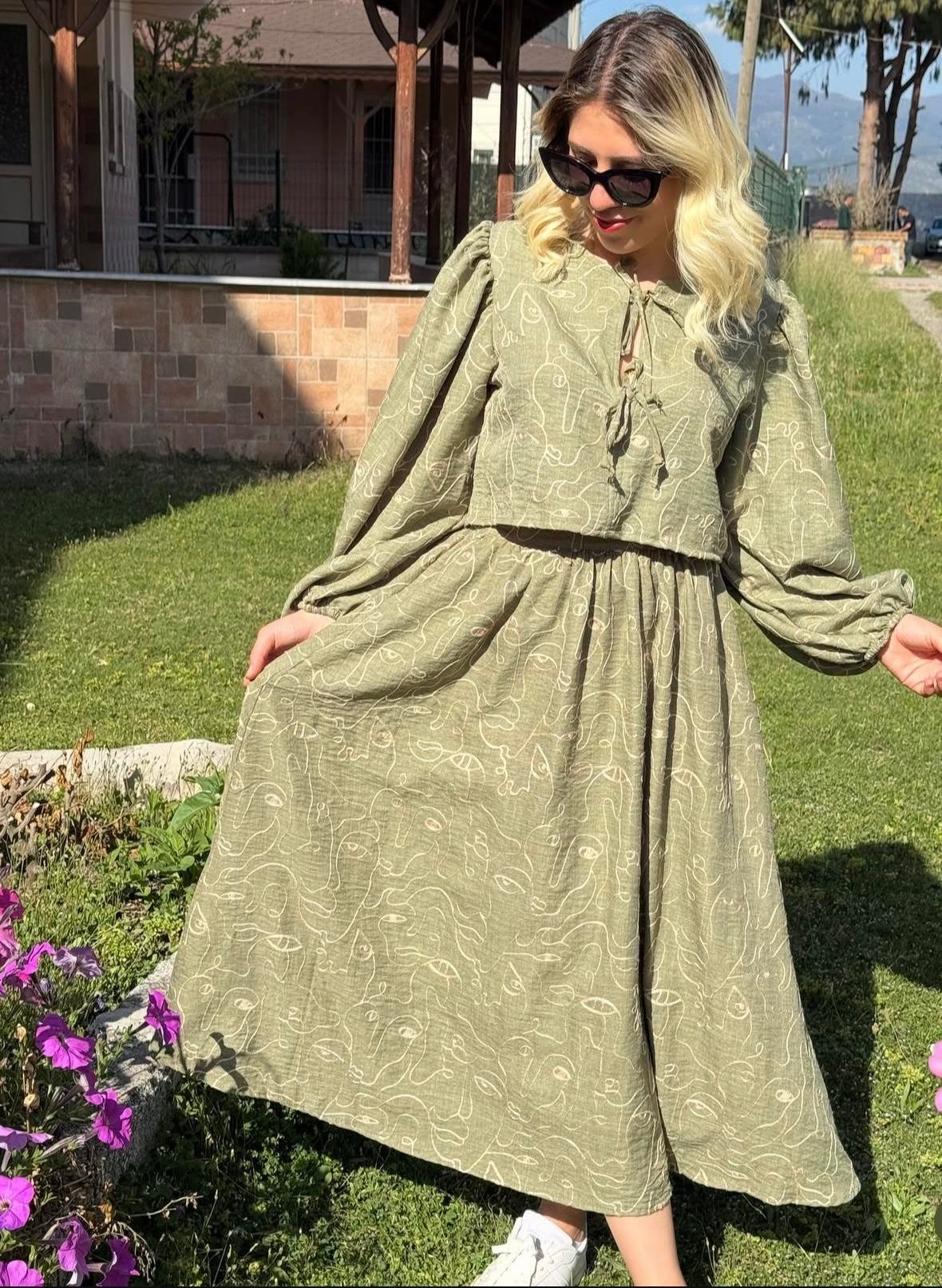 Desenli nostaljik etek- yeşil