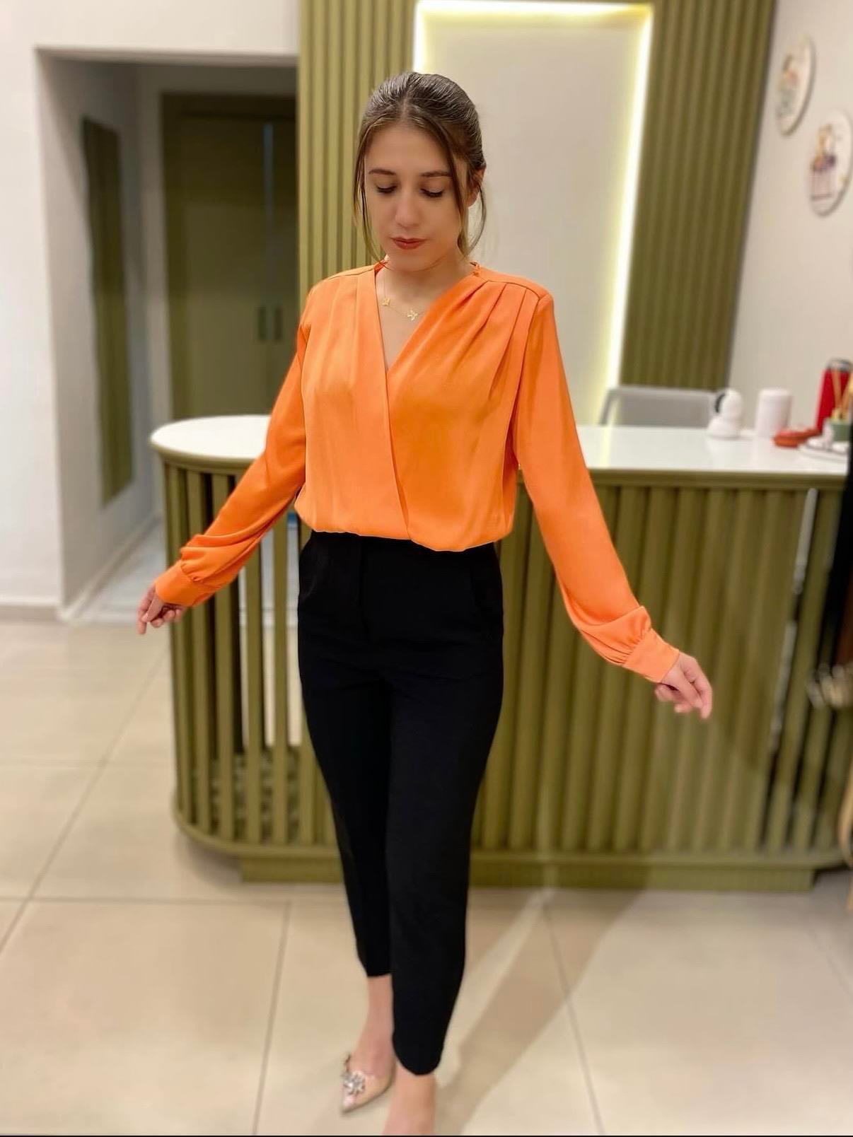 Kruvaze bluz alttan çıtçıtlı- turuncu 