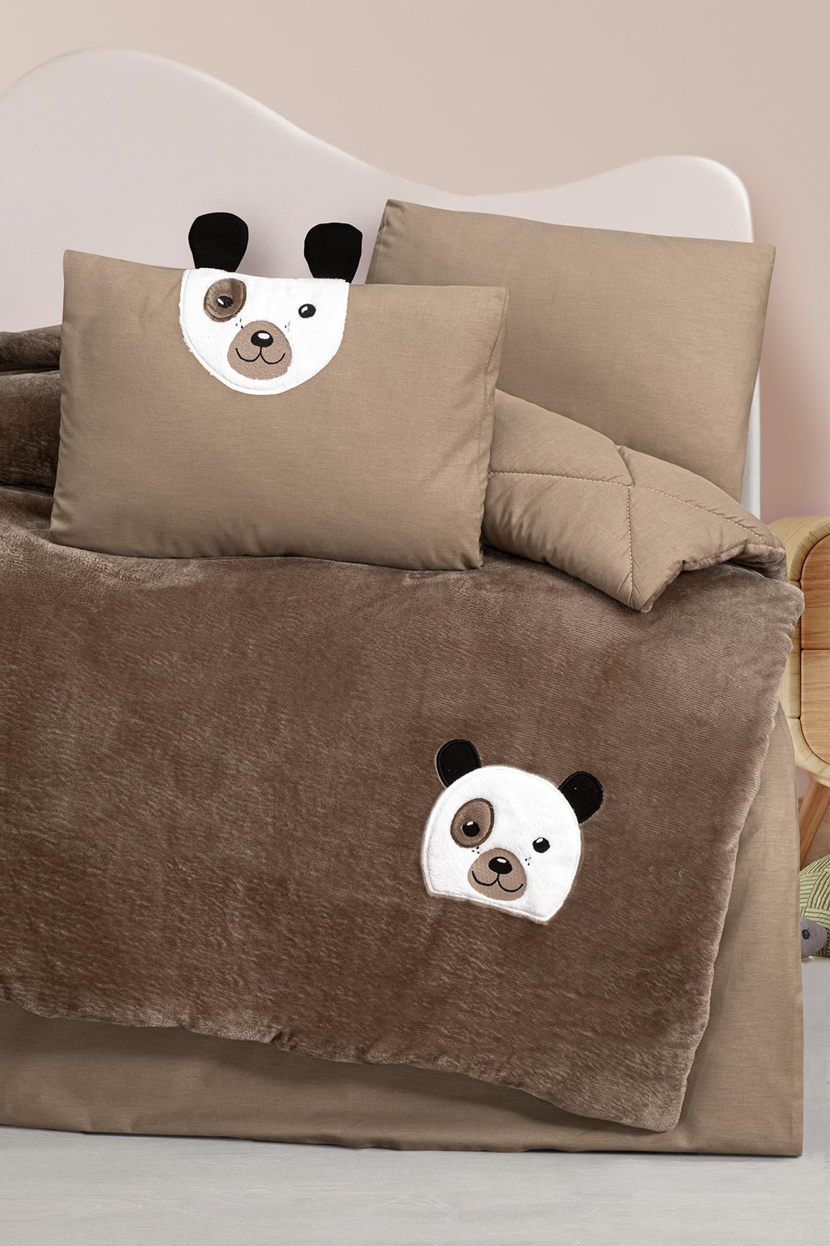 Nakışlı Welvet Bebek Yorgan Seti 5 Parça - Bear