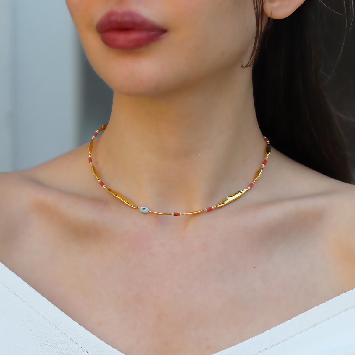 Alaçatı Mercan Taşlı Gold Gümüş Kolye 