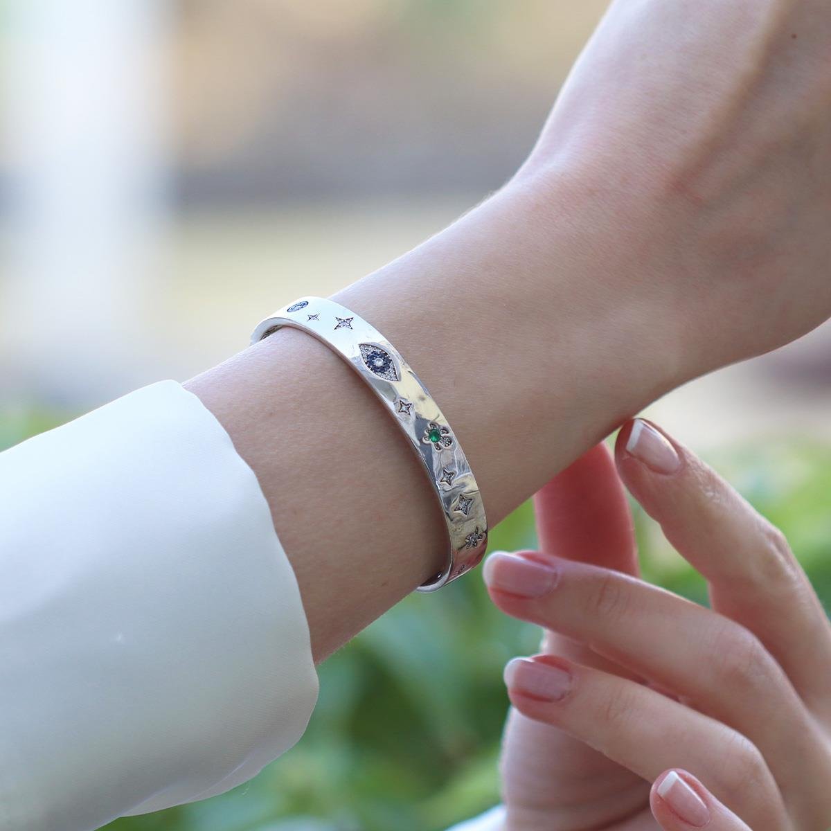 Apm Modeli Figürlü Şans Gümüş Kelepçe