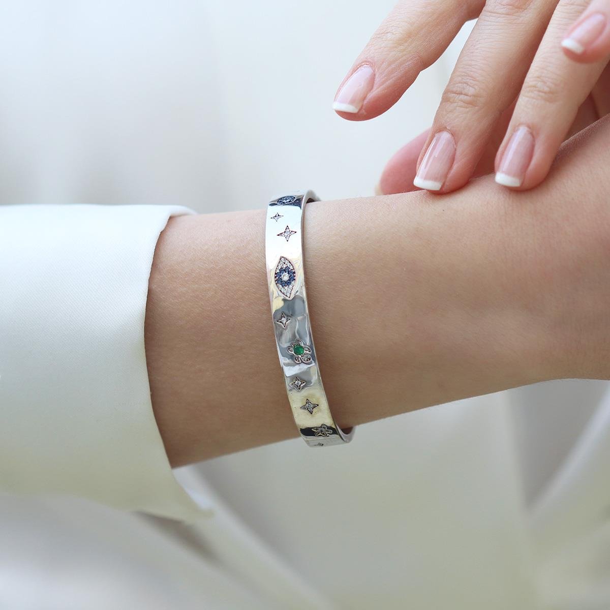 Apm Modeli Figürlü Şans Gümüş Kelepçe