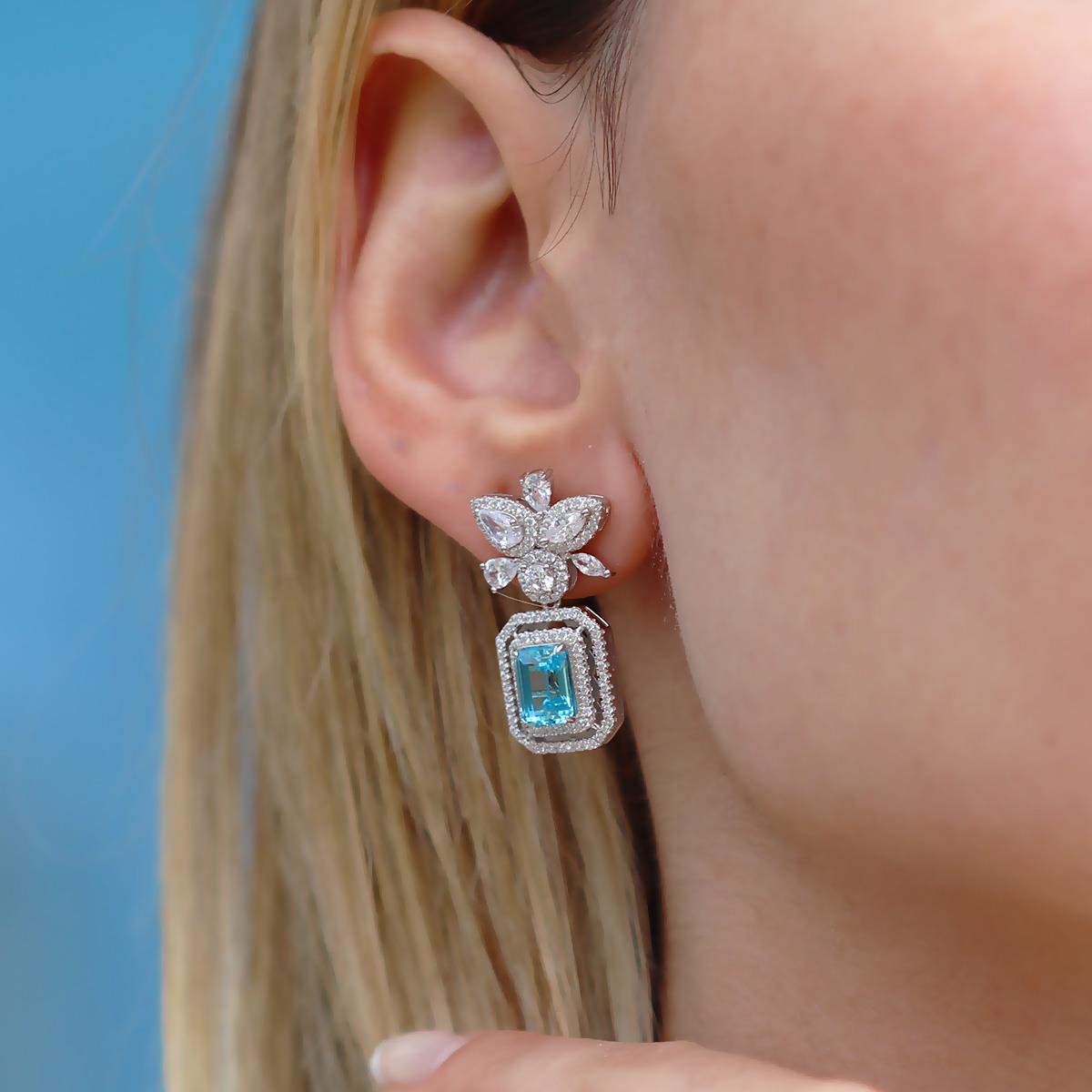 Baget Çiçekli Aquamarine Taşlı Gümüş Küpe