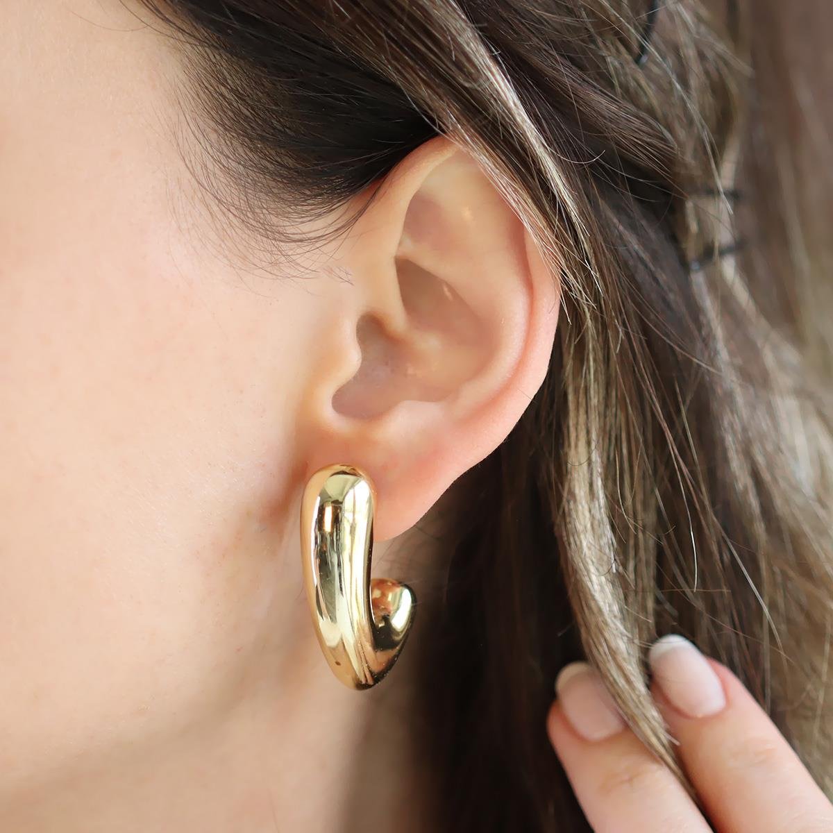 Bombeli P Gold Kaplama Gümüş Küpe