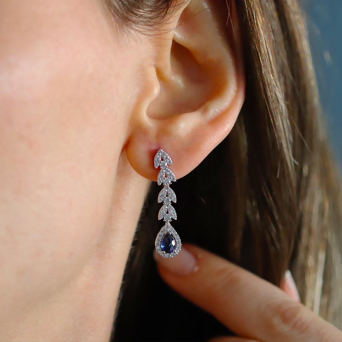 Damla Başak Modeli Safir Taşlı Gümüş Set 