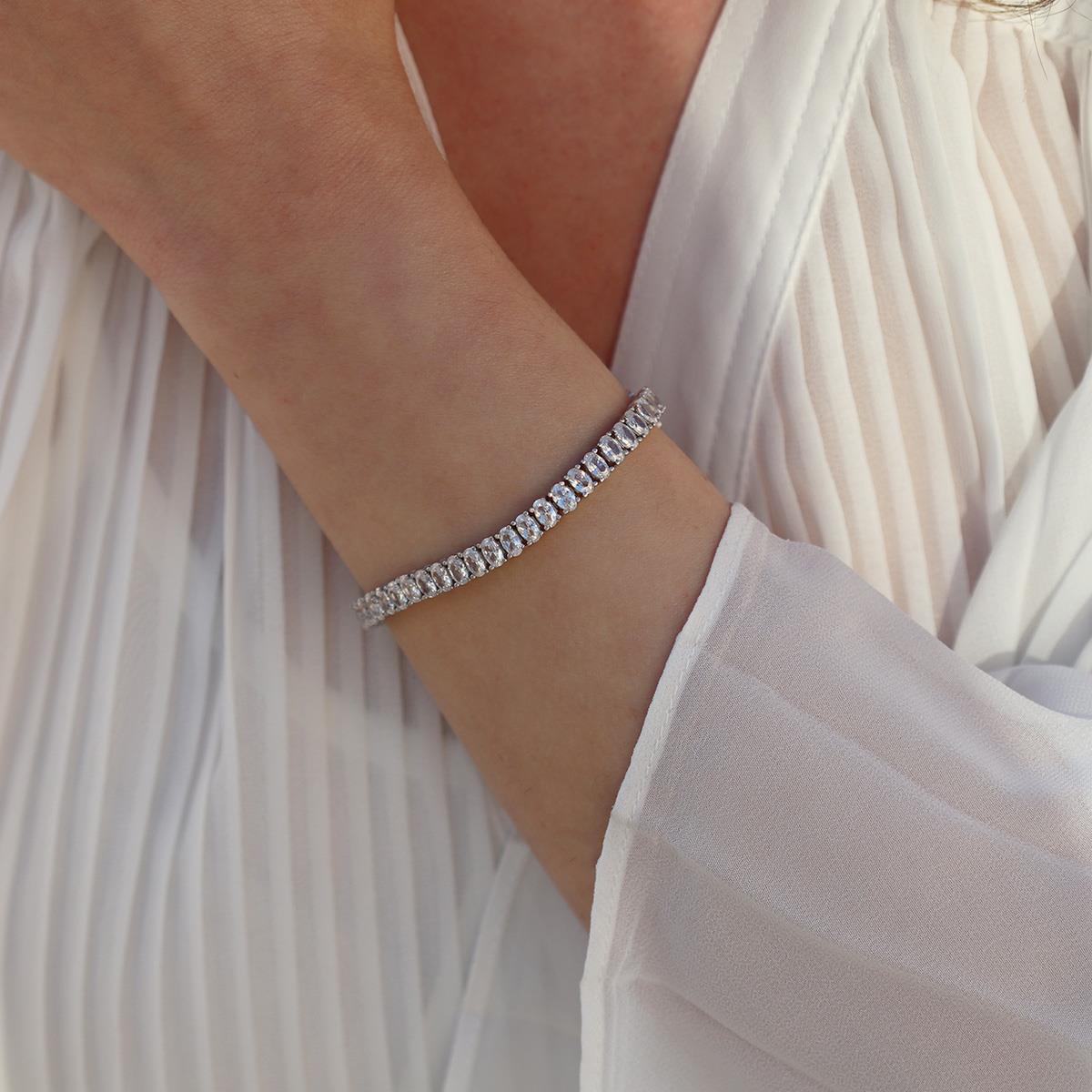 Damla Modeli Su Yolu Zirkon Taşlı Gümüş Bileklik