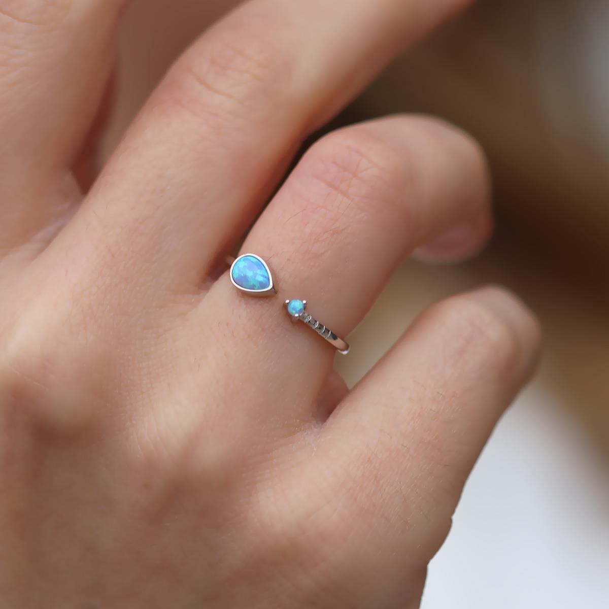 Damla Opal Taşlı Minimal Gümüş Yüzük