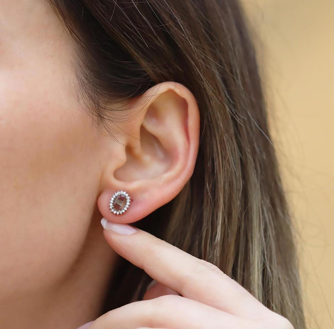 Elips Zultanit Taşlı Gümüş Küpe