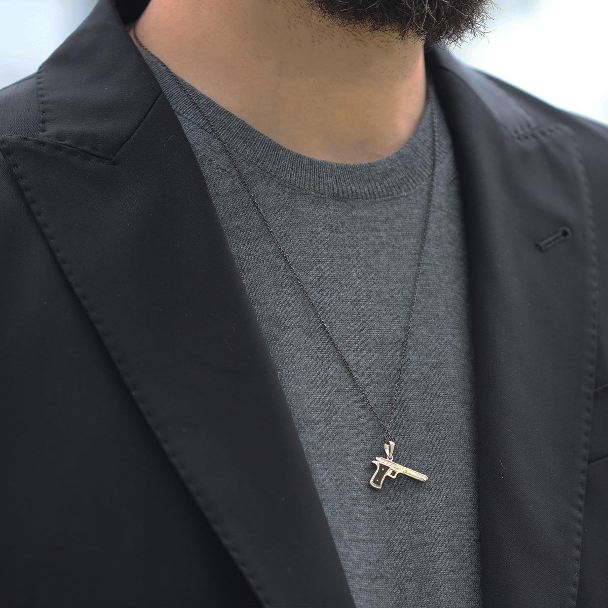 Figürlü Siyah Rodyum Kaplama Gümüş Kolye