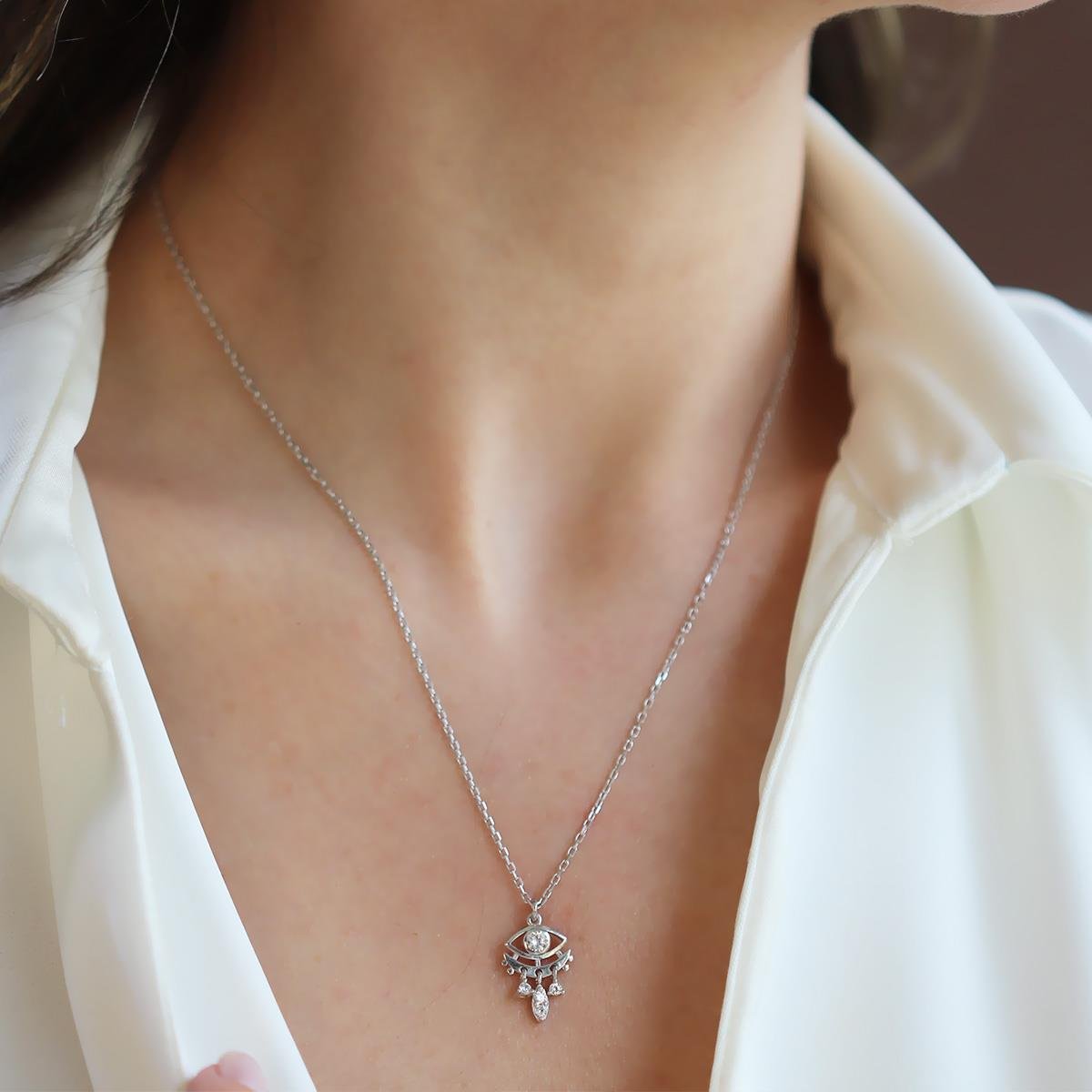 Göz Modeli Zirkon Taşlı Gümüş Set