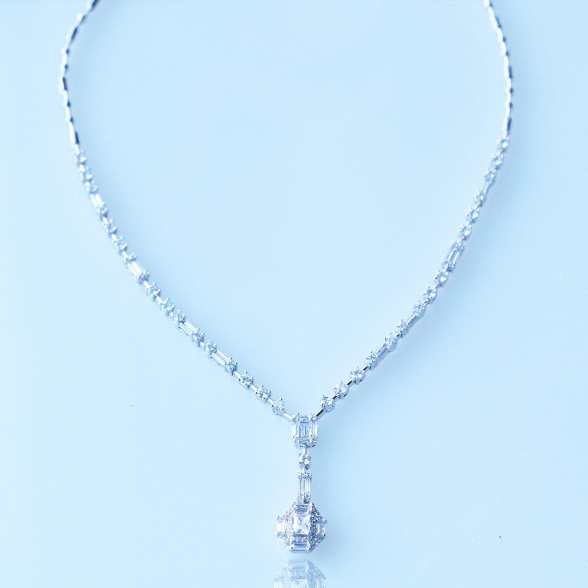 Işık Gümüş Gerdanlık