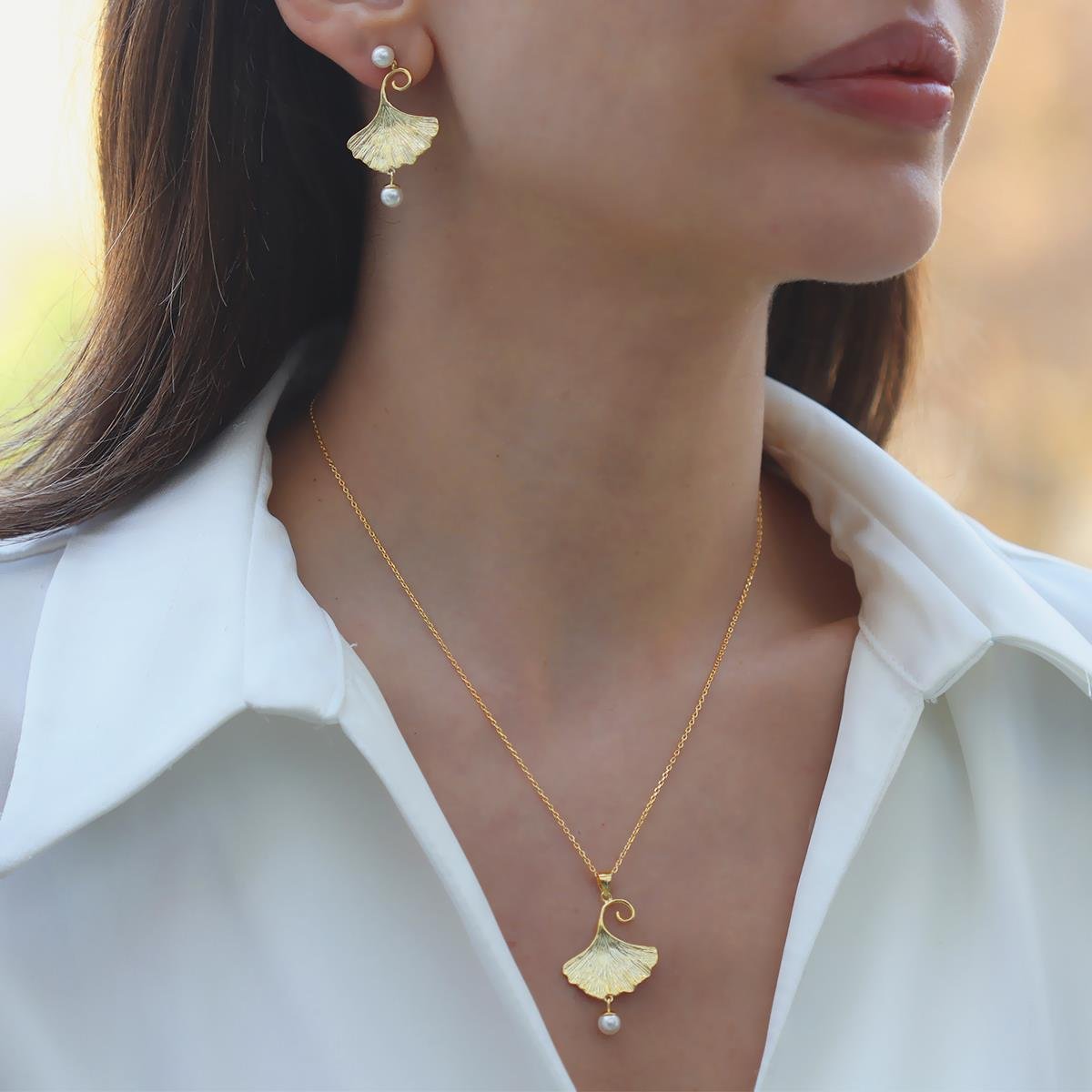 İstiridye İncili Sarkıt Gold Gümüş Set