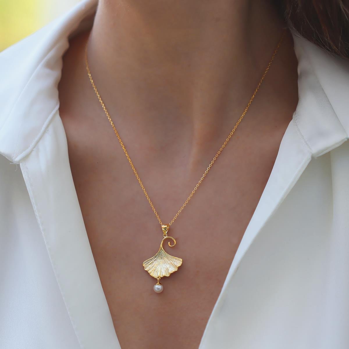 İstiridye İncili Sarkıt Gold Gümüş Set